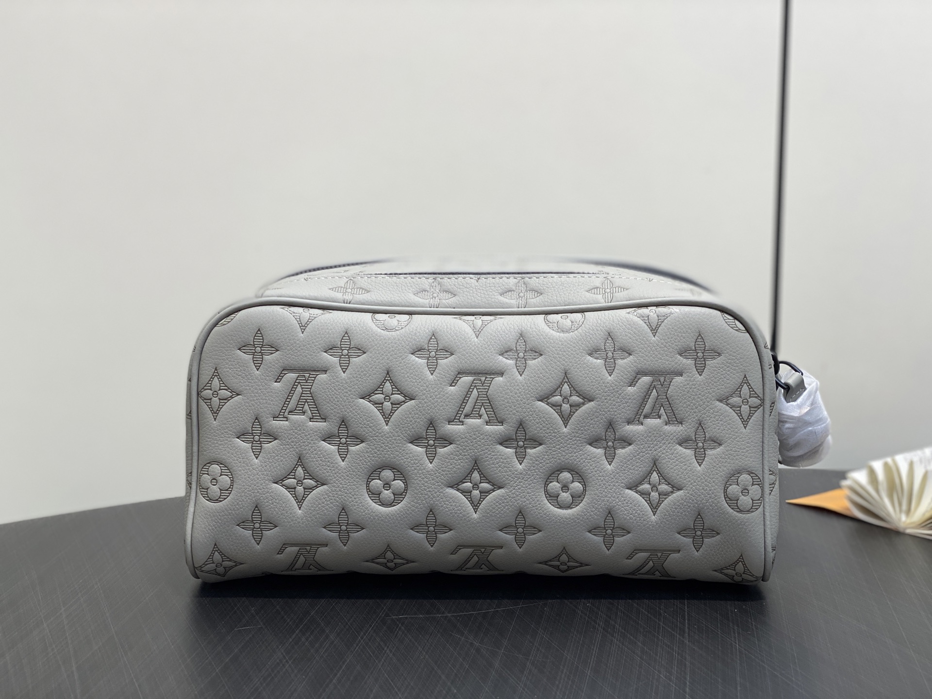 【顶级原单】M14485灰色 全皮压花洗漱包 Dopp Kit 盥洗袋 M14885浅蓝 M14843深