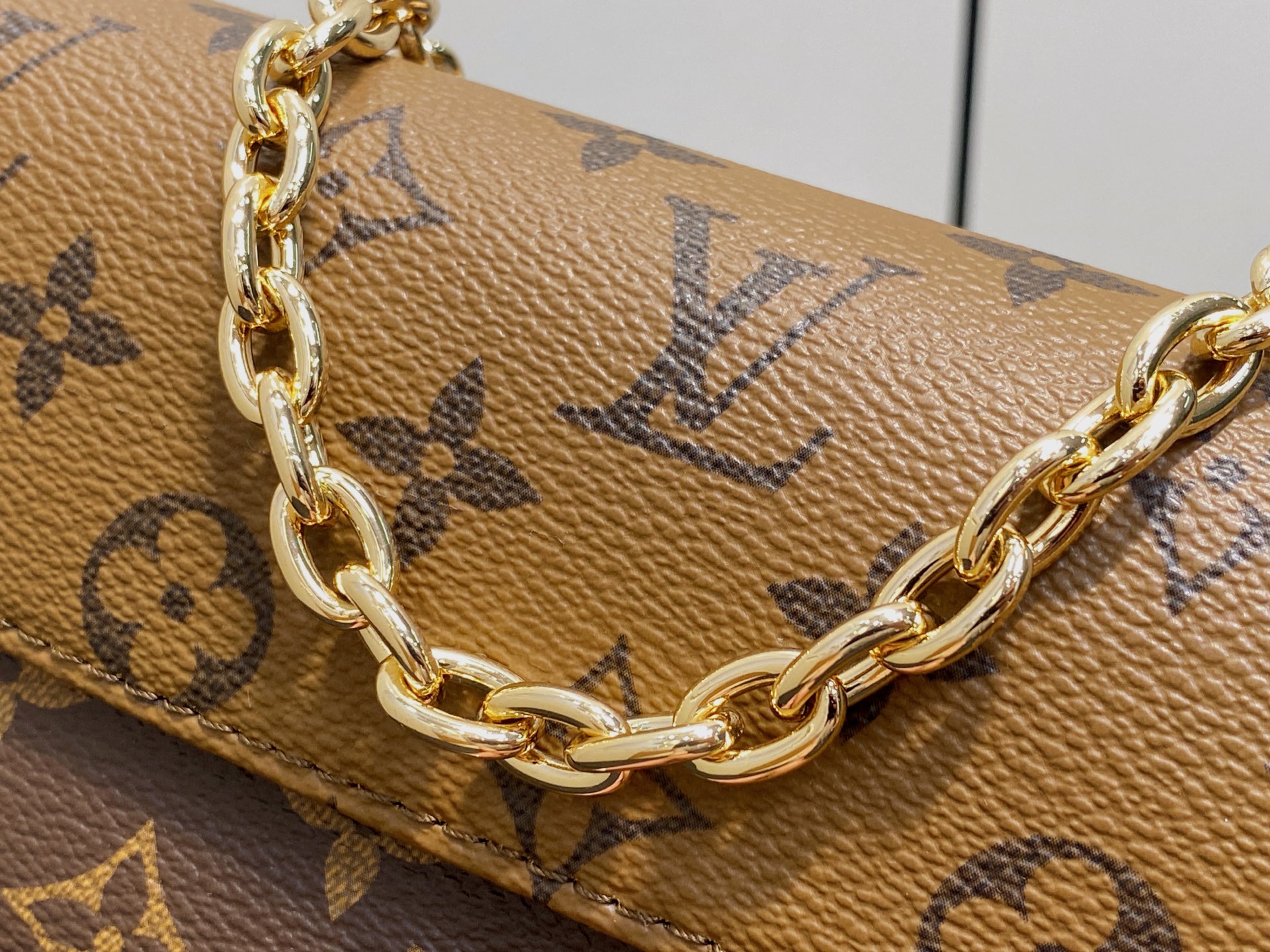 【顶级原单】M26587黄花 链条包系列 Wallet On Chain Ivy 手袋 M81911老花