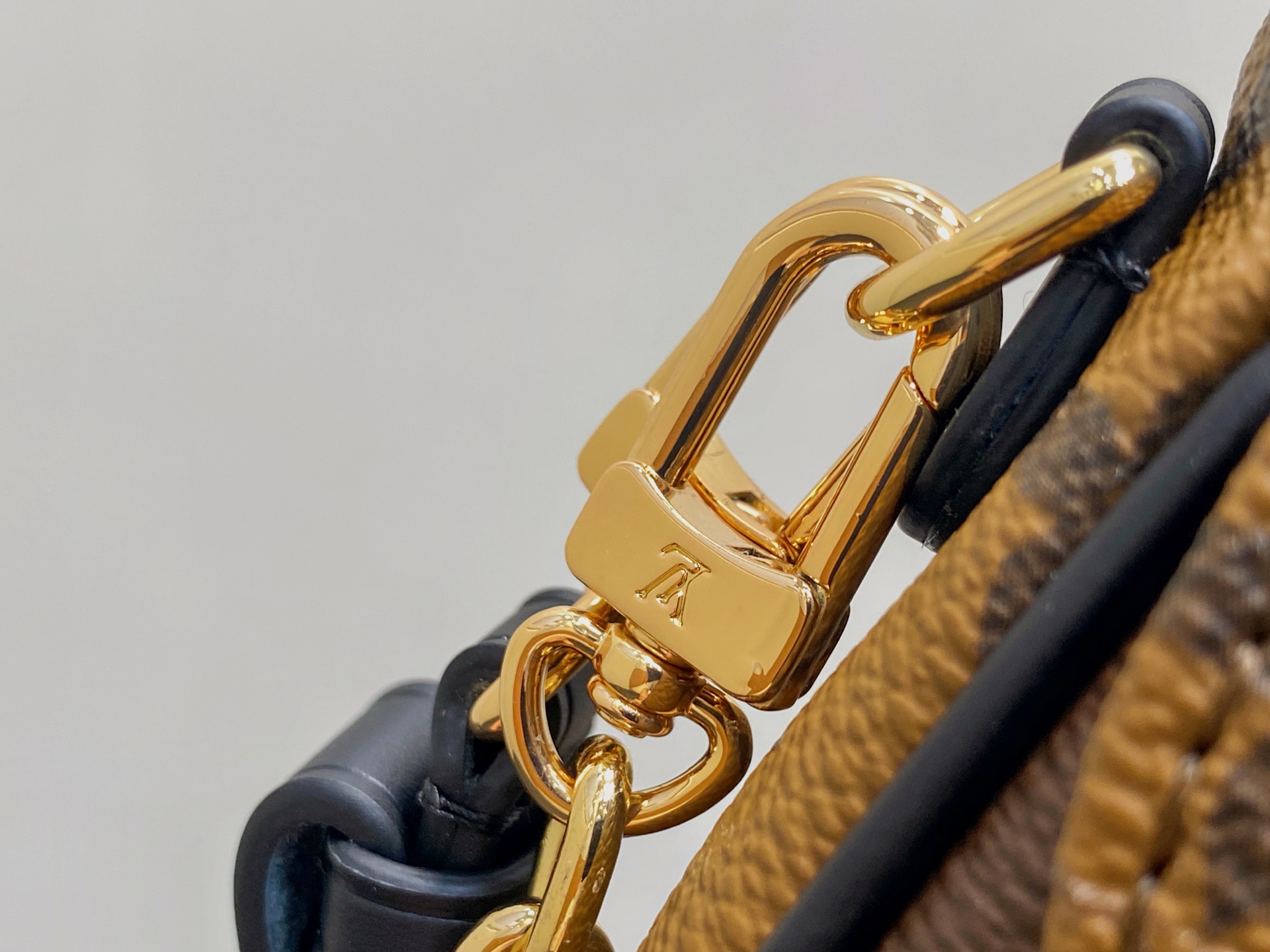 【顶级原单】M26587黄花 链条包系列 Wallet On Chain Ivy 手袋 M81911老花