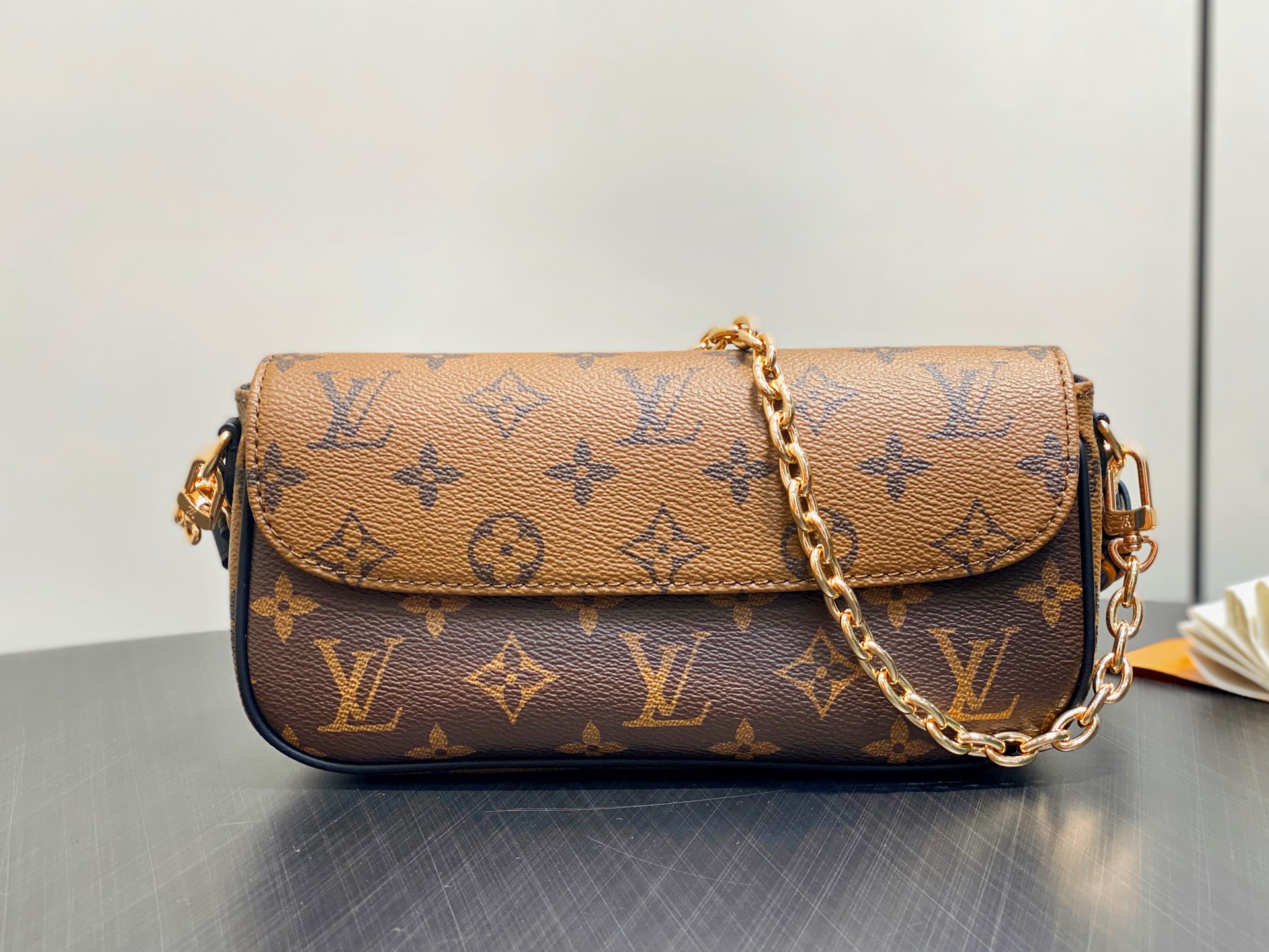 【顶级原单】M26587黄花 链条包系列 Wallet On Chain Ivy 手袋 M81911老花
