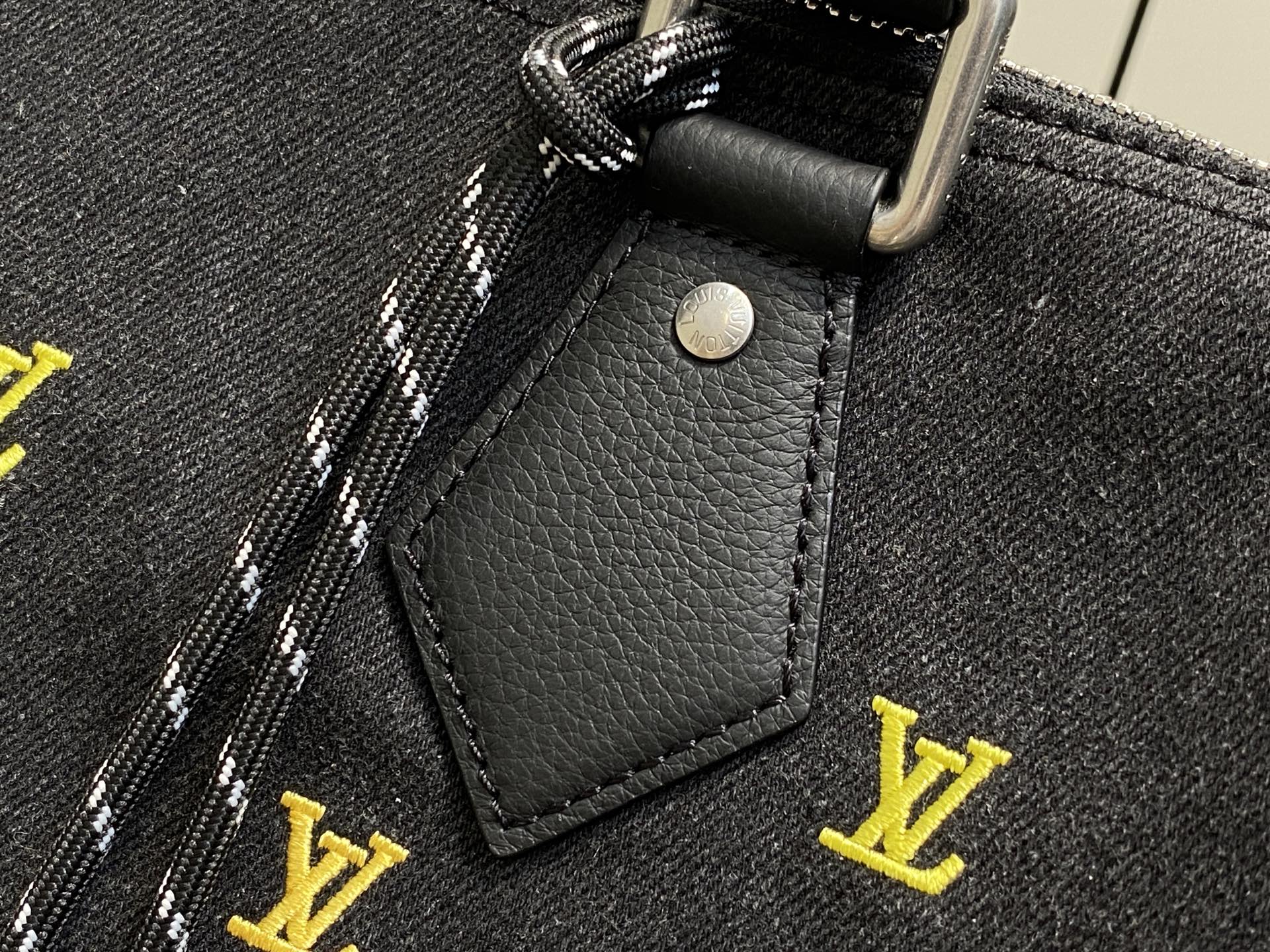 Louis Vuitton Speedy 40 Bandouliere Black Denim Multicolor Monogram 40cm travel