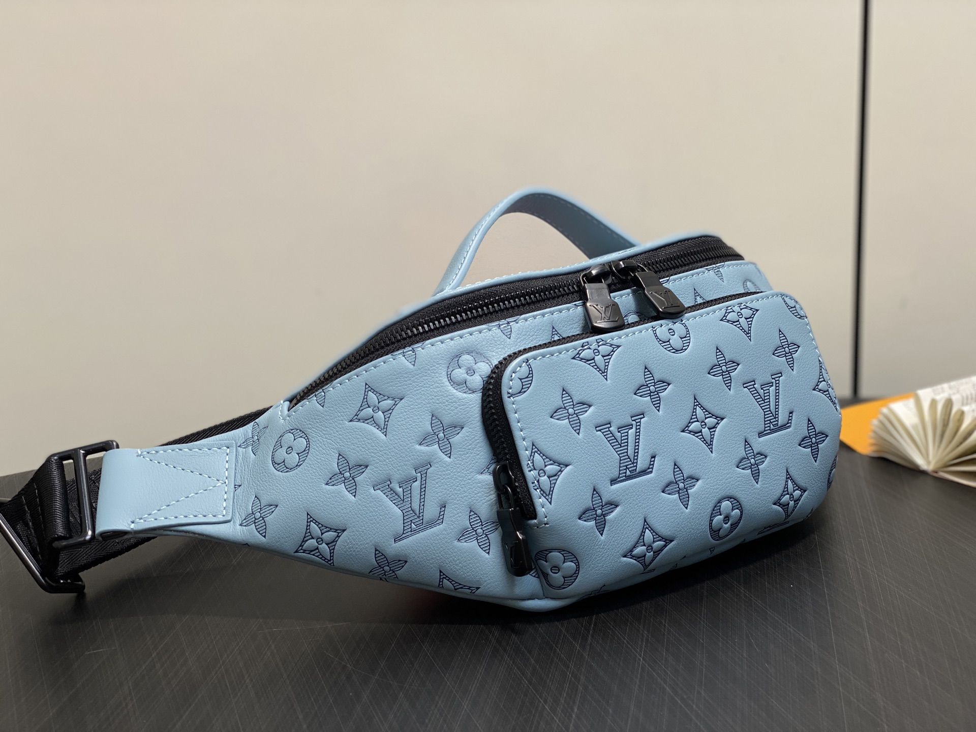 Louis Vuitton Rush Bumbag M47058 Monogram Shadow Blue 30 x 15 x 8 cm casual