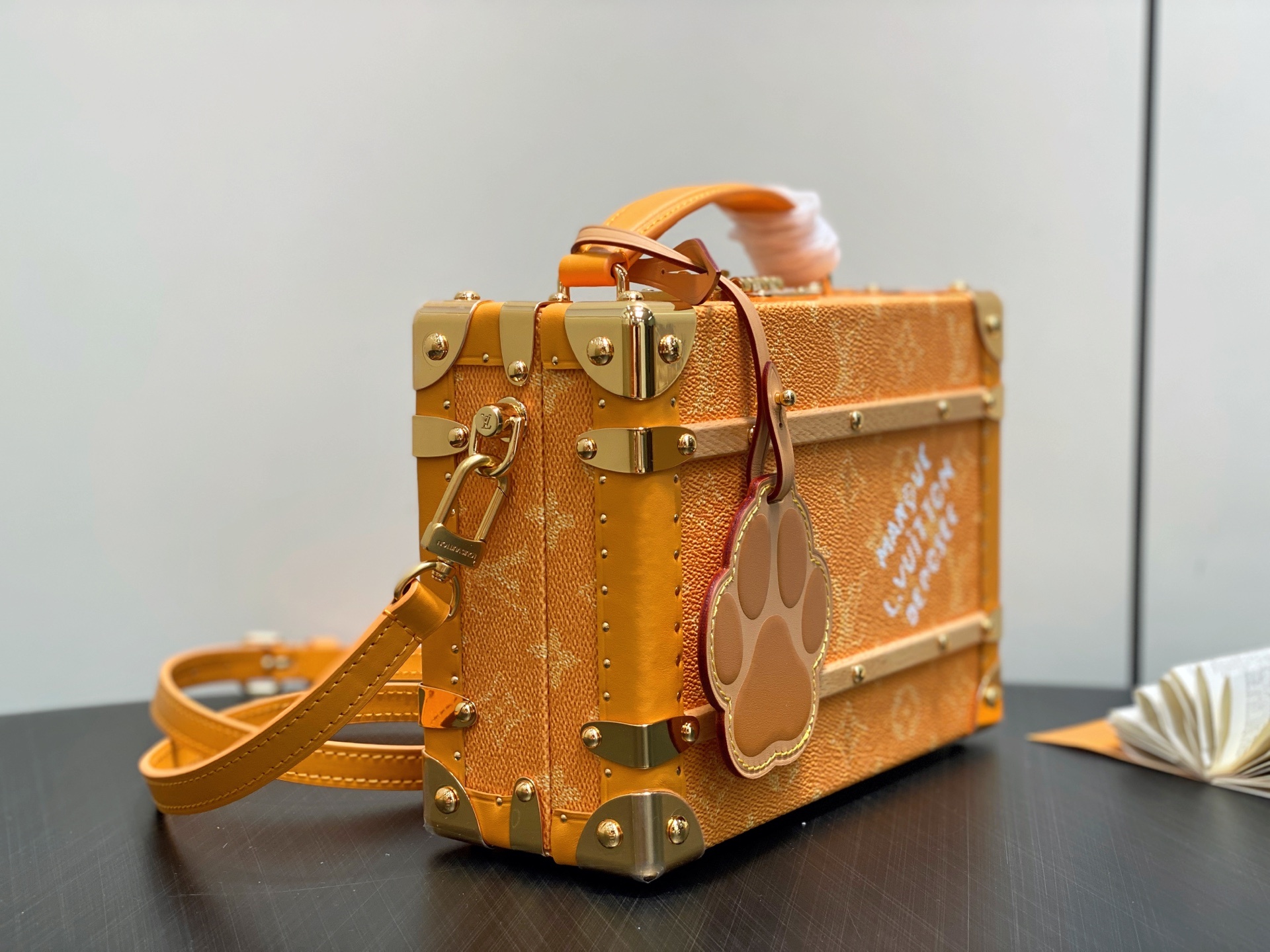 【顶级原单】M12458 M11118黄花 盒子包箱子 本款 Handle Trunk 手袋取材 Mon