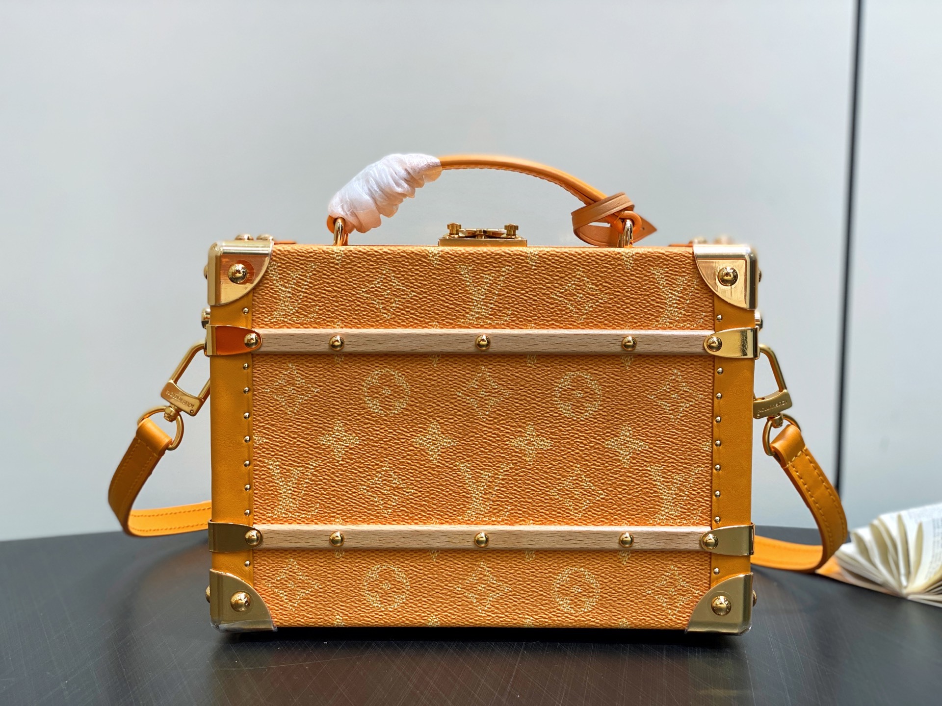 【顶级原单】M12458 M11118黄花 盒子包箱子 本款 Handle Trunk 手袋取材 Mon