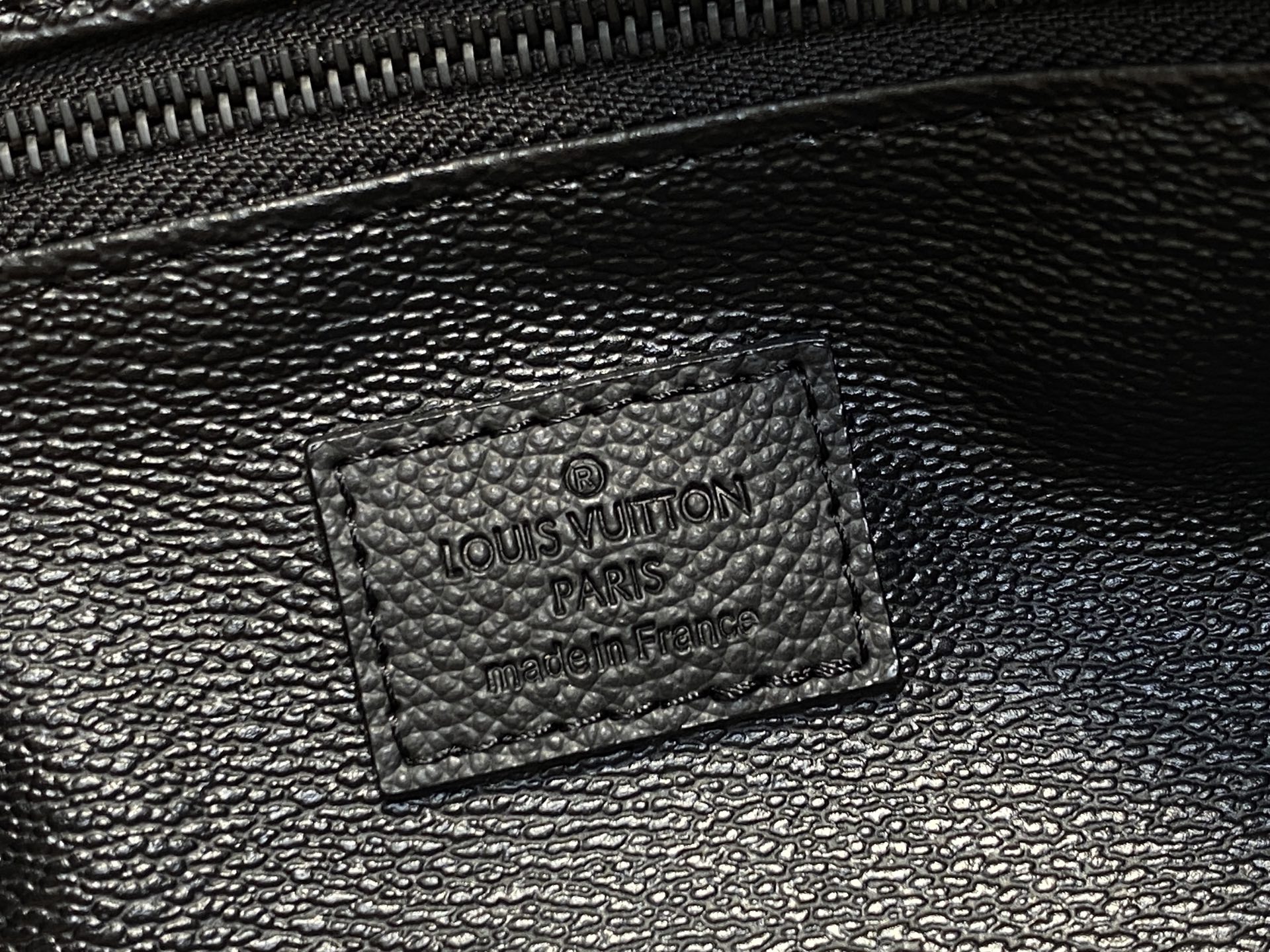 【顶级原单】M15109黑格 马赛克迷彩洗漱包 DOPP KIT 盥洗袋 Damoflage Black