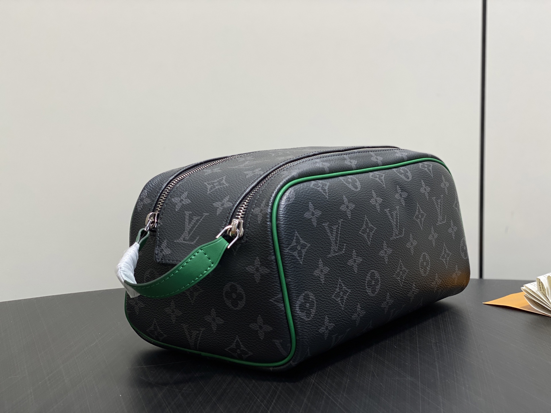 【顶级原单】M15246黑花绿色 洗漱包系列 DOPP KIT 盥洗袋 本款 Dopp Kit 盥洗袋取