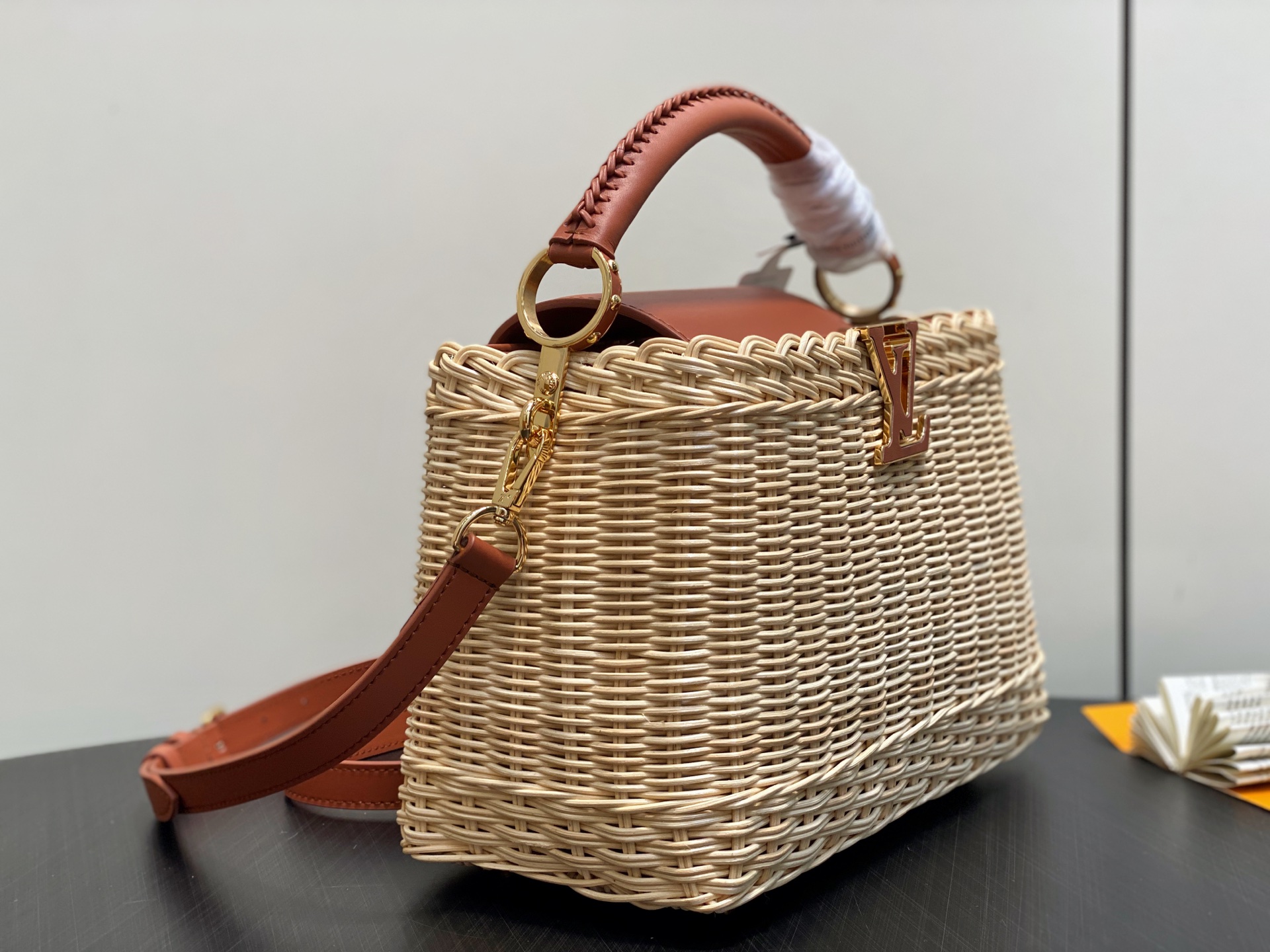 【顶级原单】M14366棕色 编织cap那英款 Capucines BB 手袋 本款 Capucines