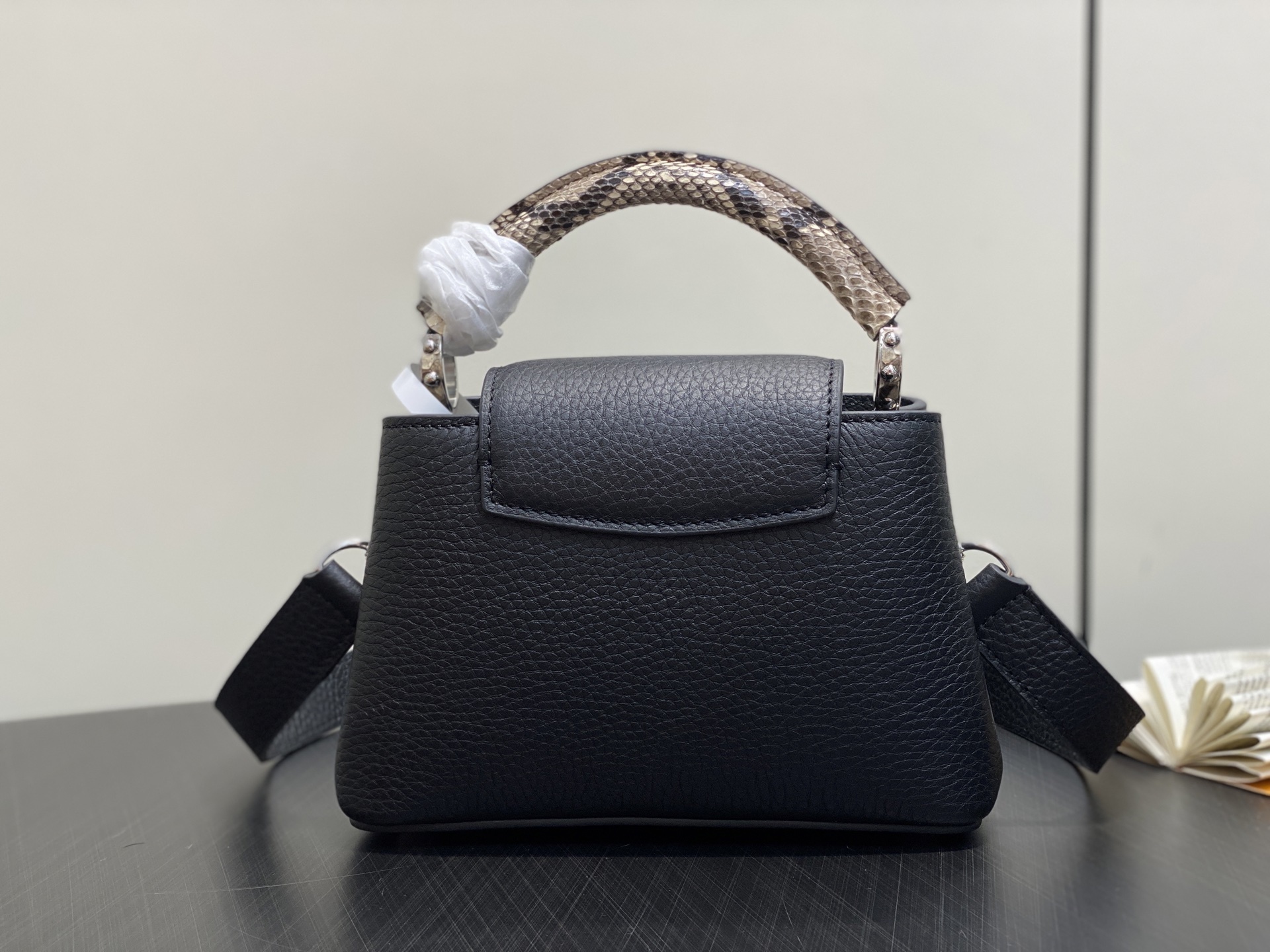 【顶级原单】N85513黑色蛇皮 全皮cap那英款系列 CAPUCINES 迷你手袋 Capucines