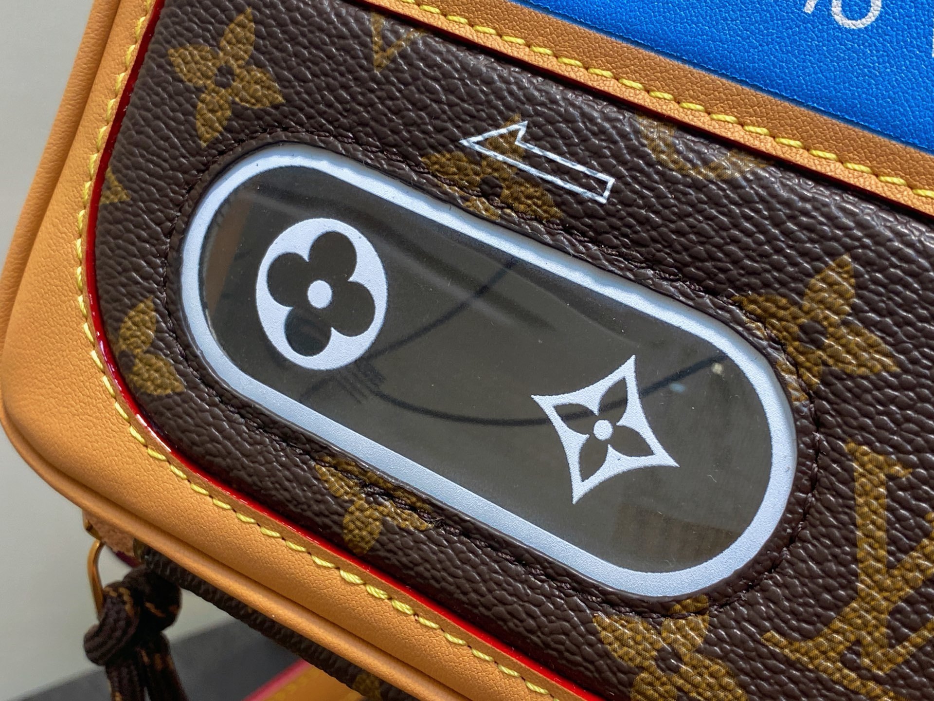 【顶级原单】M14062老花黄皮 复古录音机包 BALADEUR WEARABLE WALLET 手袋