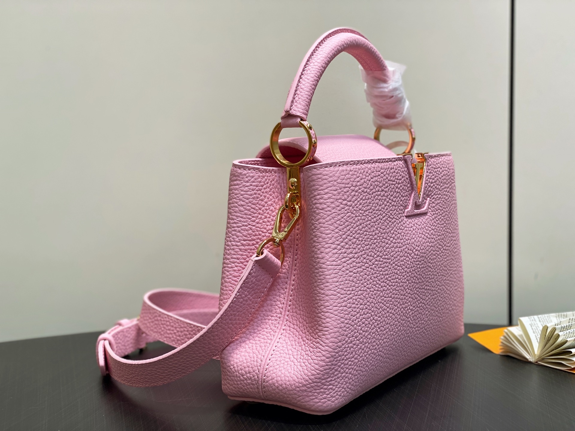 【顶级原单】M24545茉莉粉 全皮cap那英款系列 CAPUCINES BB手袋 M24727 Cap