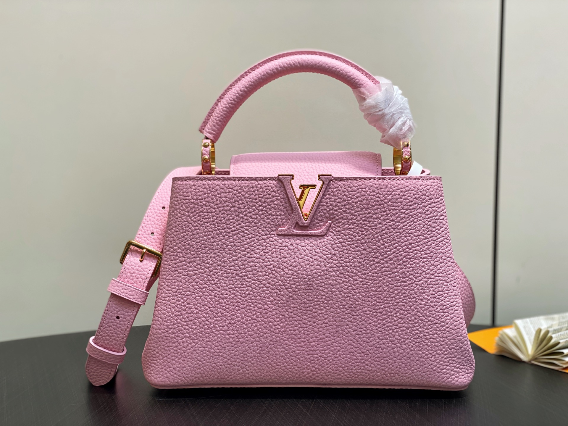 【顶级原单】M24545茉莉粉 全皮cap那英款系列 CAPUCINES BB手袋 M24727 Cap