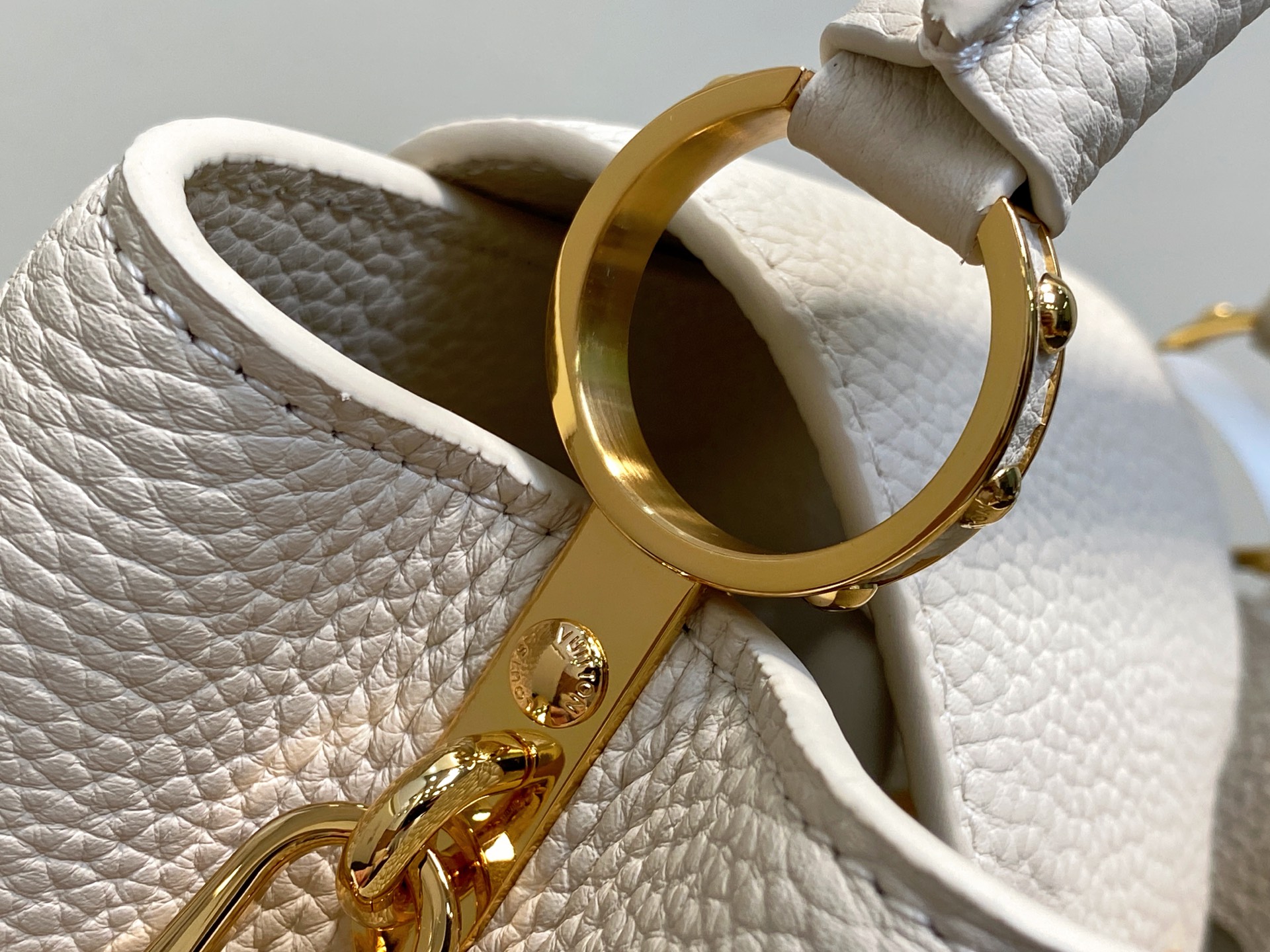 【顶级原单】M24545米白 全皮cap那英款系列 CAPUCINES BB手袋 M24727 Capu