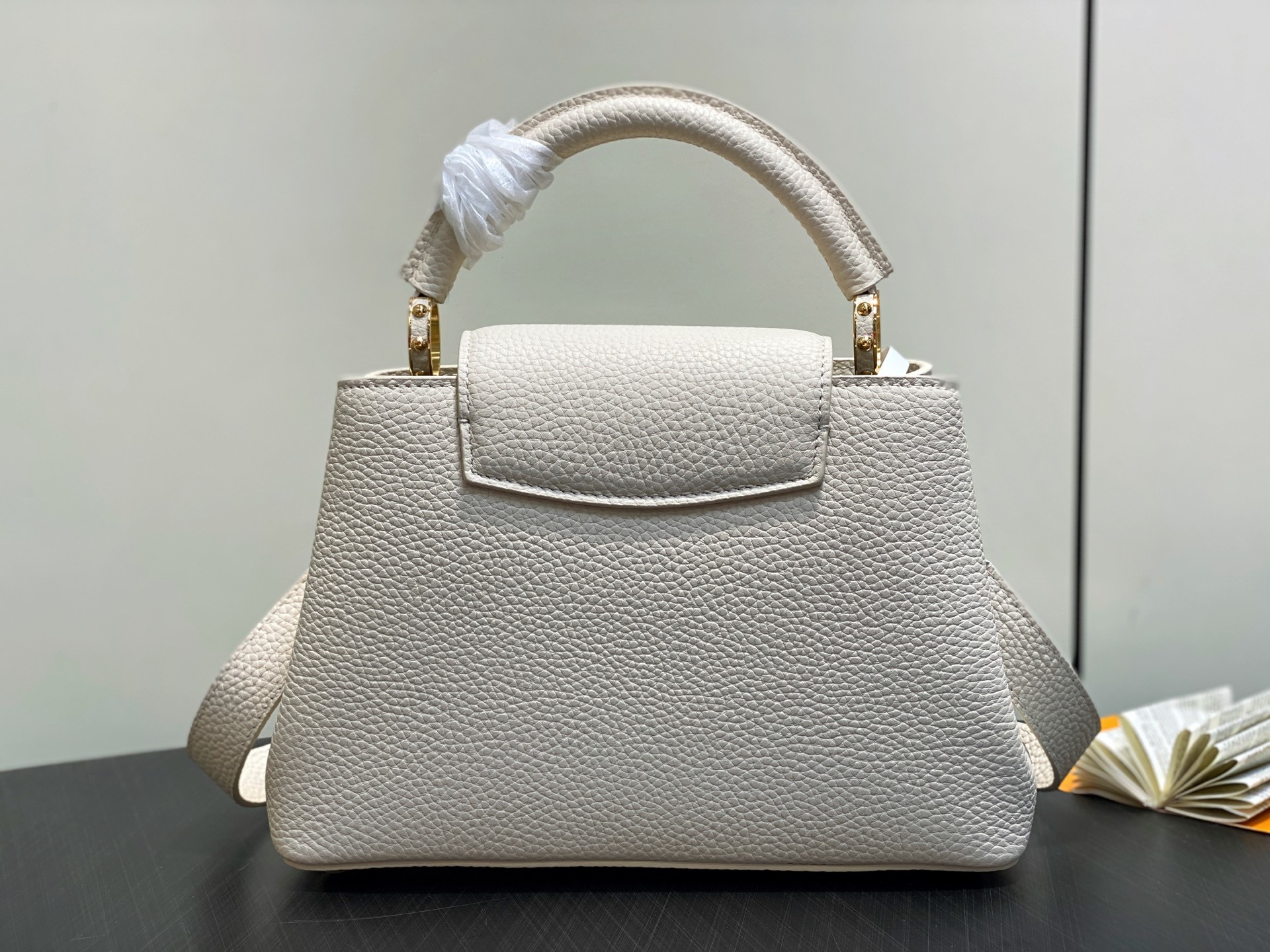 【顶级原单】M24545米白 全皮cap那英款系列 CAPUCINES BB手袋 M24727 Capu