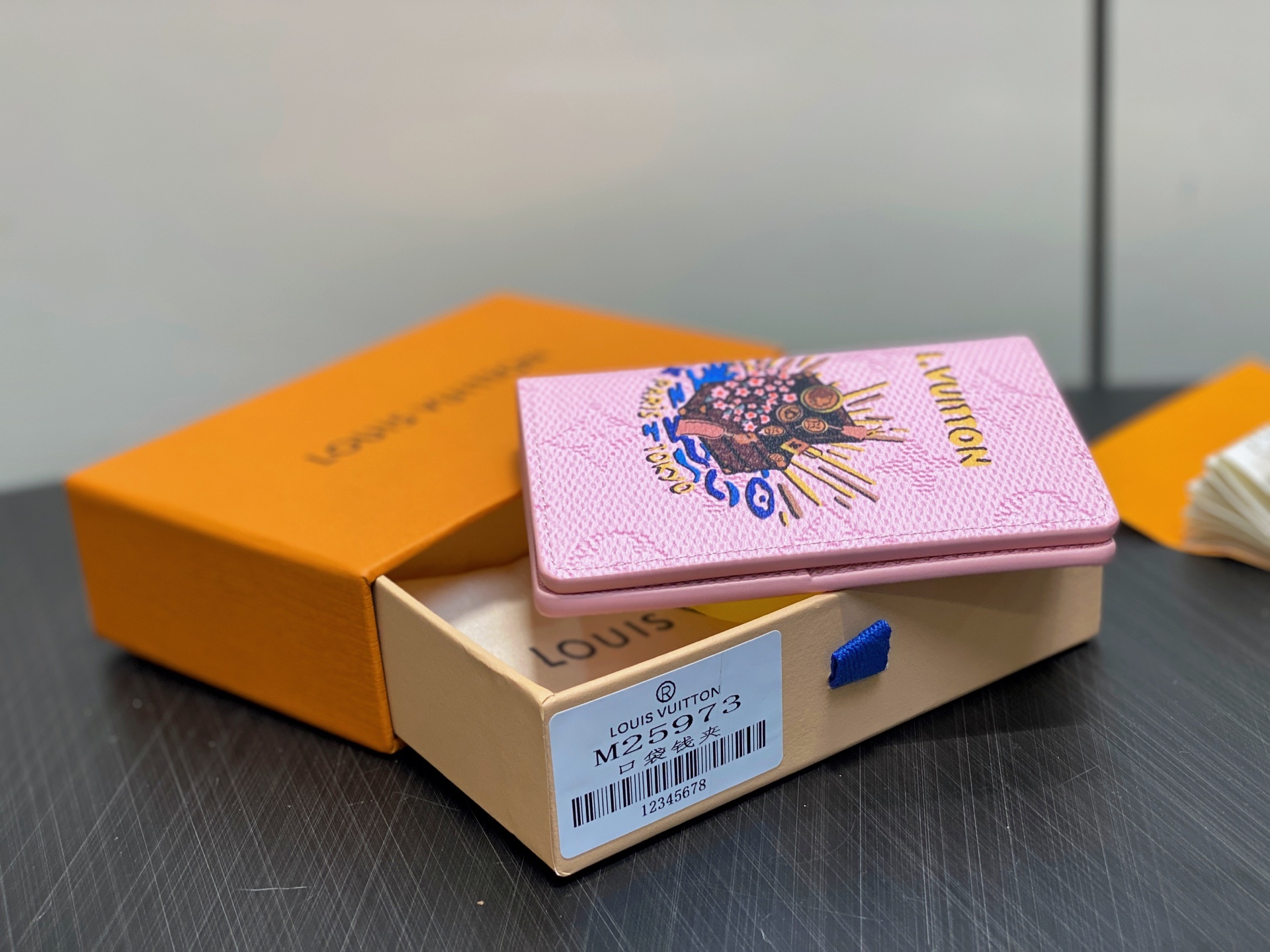 【顶级原单】M25973粉色 印花卡包钱包 EARLY ACCESS Lv nigo联名 Pocket