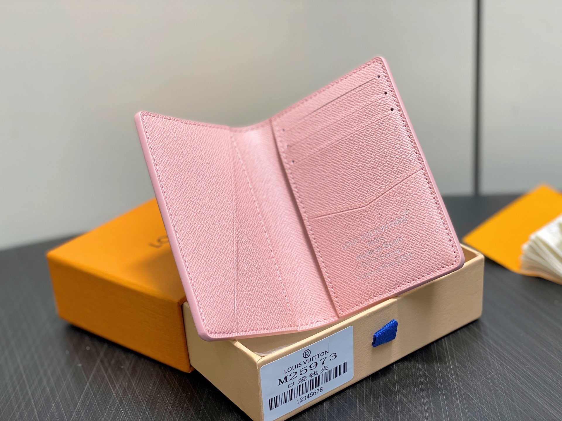 【顶级原单】M25973粉色 印花卡包钱包 EARLY ACCESS Lv nigo联名 Pocket