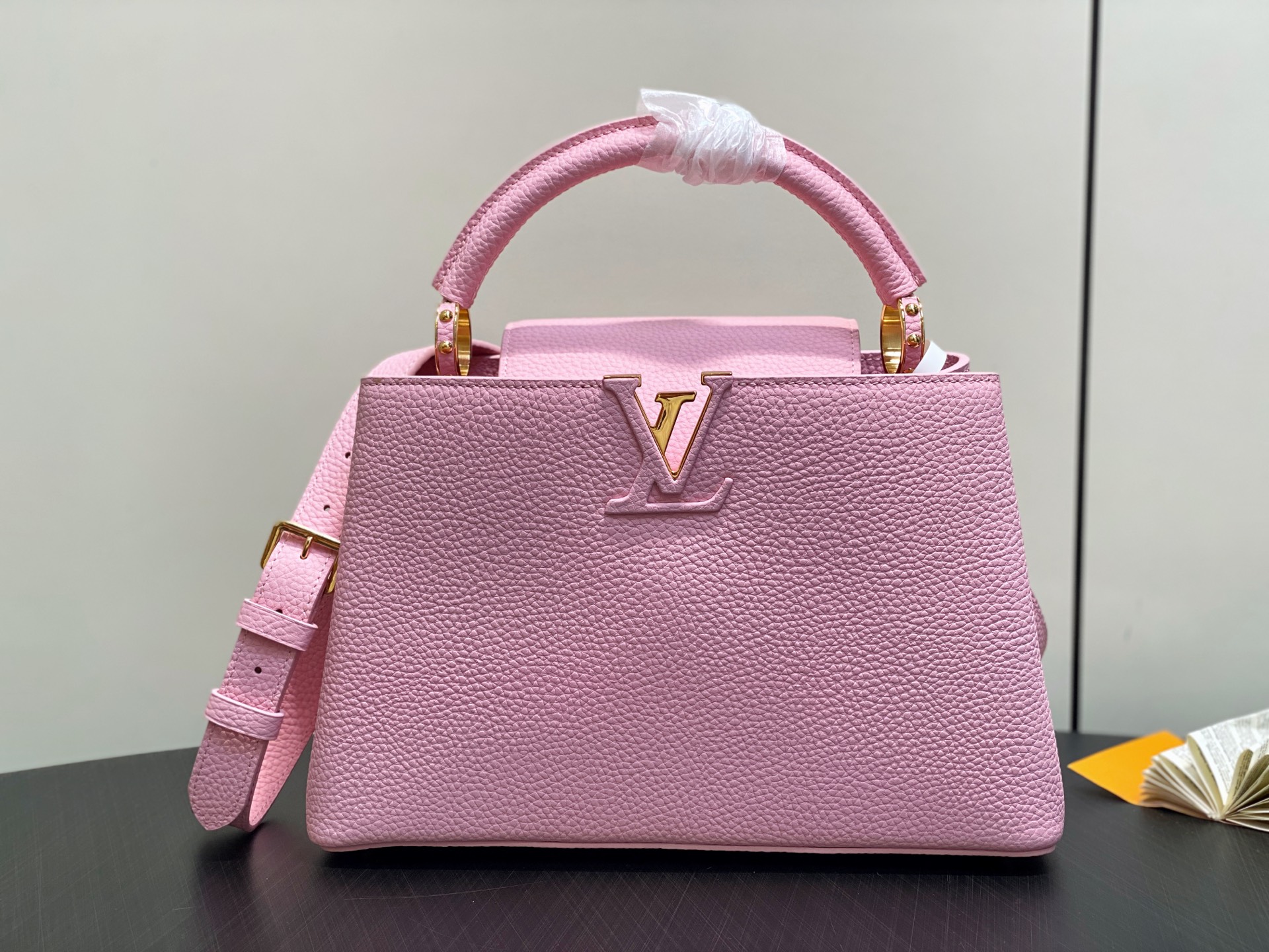 【顶级原单】M24545茉莉粉 全皮cap那英款系列 CAPUCINES 中号手袋 Capucines 