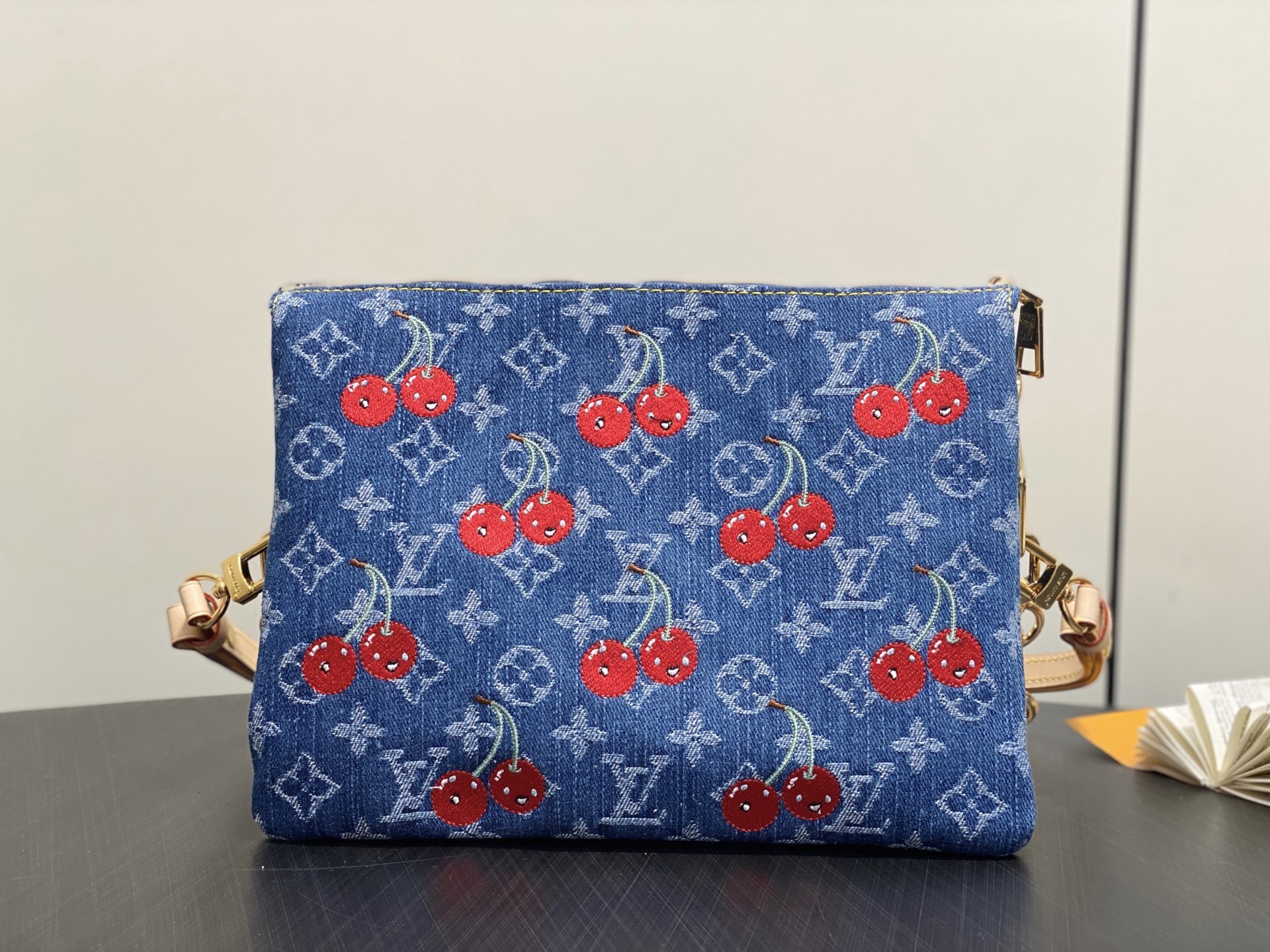 【顶级原单】M14978蓝色丹宁牛仔 刺绣樱桃链条包 LV x TM COUSSIN 小号手袋 牛仔/樱