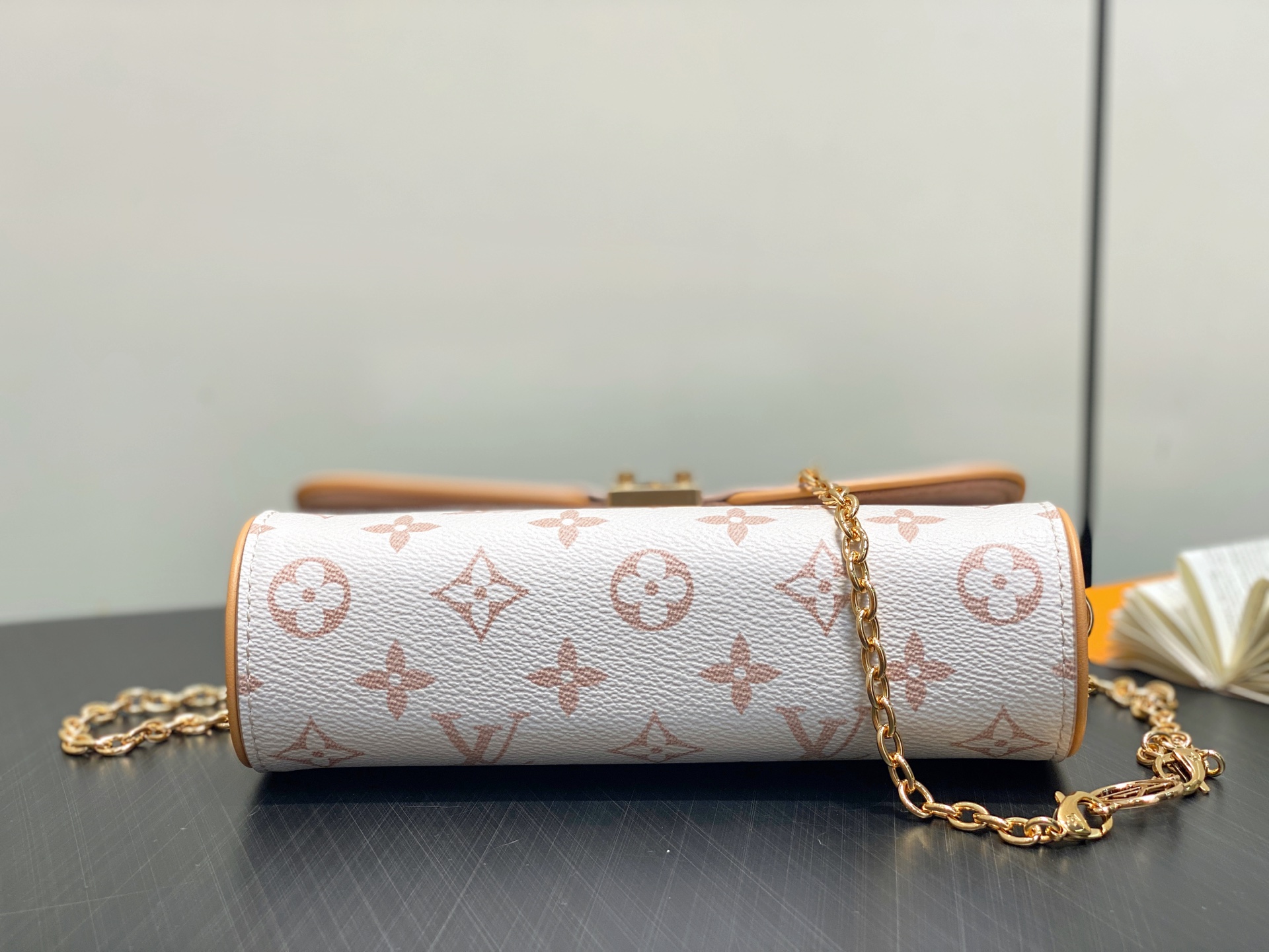【顶级原单】M26583白花 链条包 Pochette Camille 手袋 本款 Pochette C