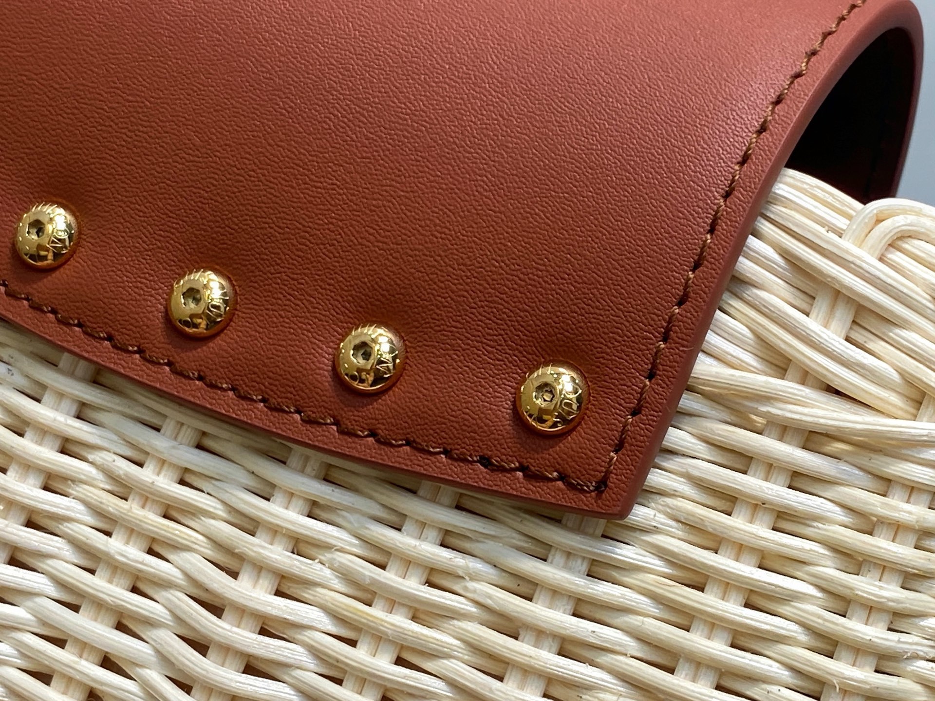 【顶级原单】M11617棕色编织 全皮cap那英款 CAPUCINES 迷你手袋 m11617 棕色 m