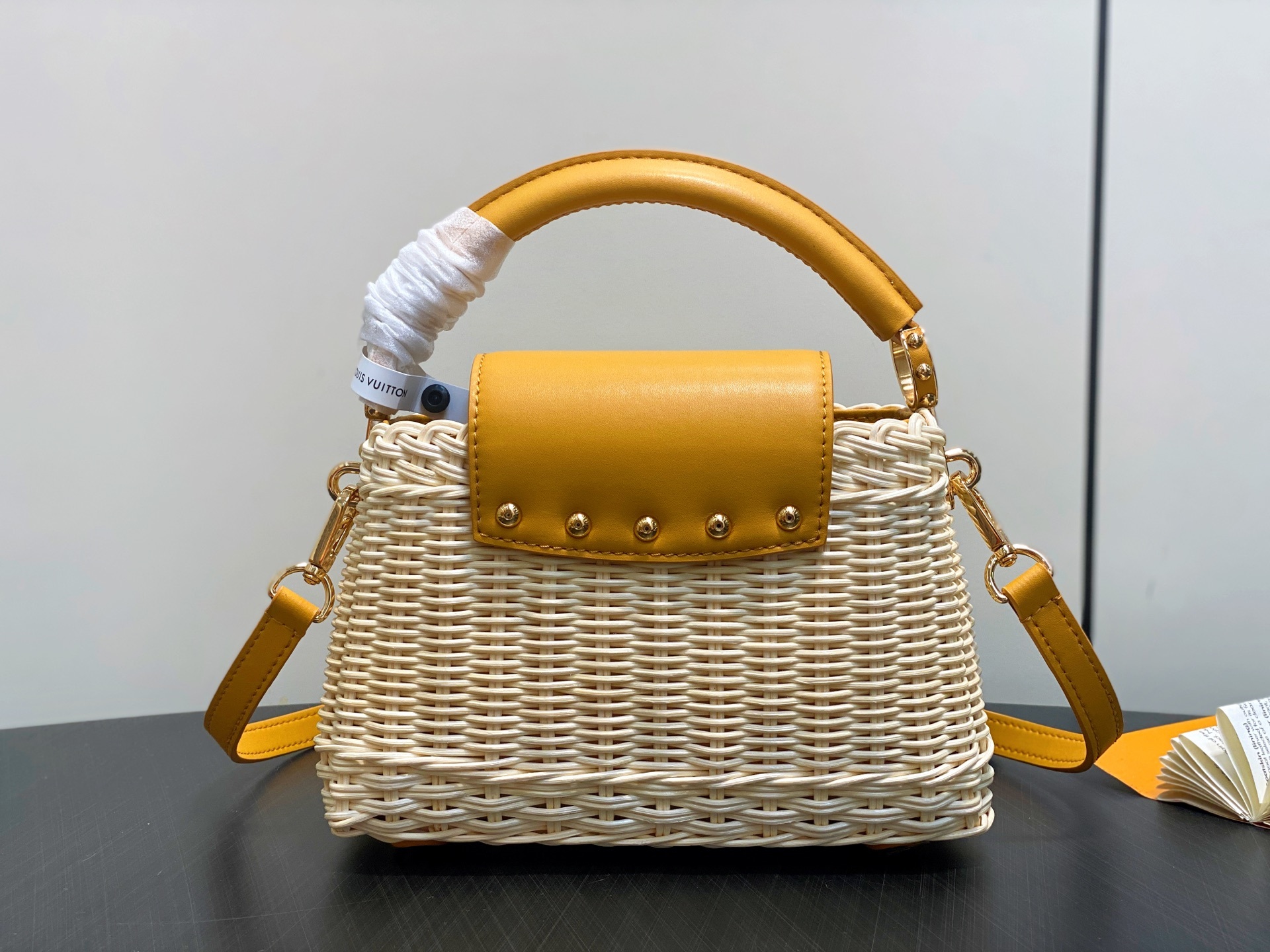 【顶级原单】M11617黄色编织 全皮cap那英款 CAPUCINES 迷你手袋 m11617 棕色 m