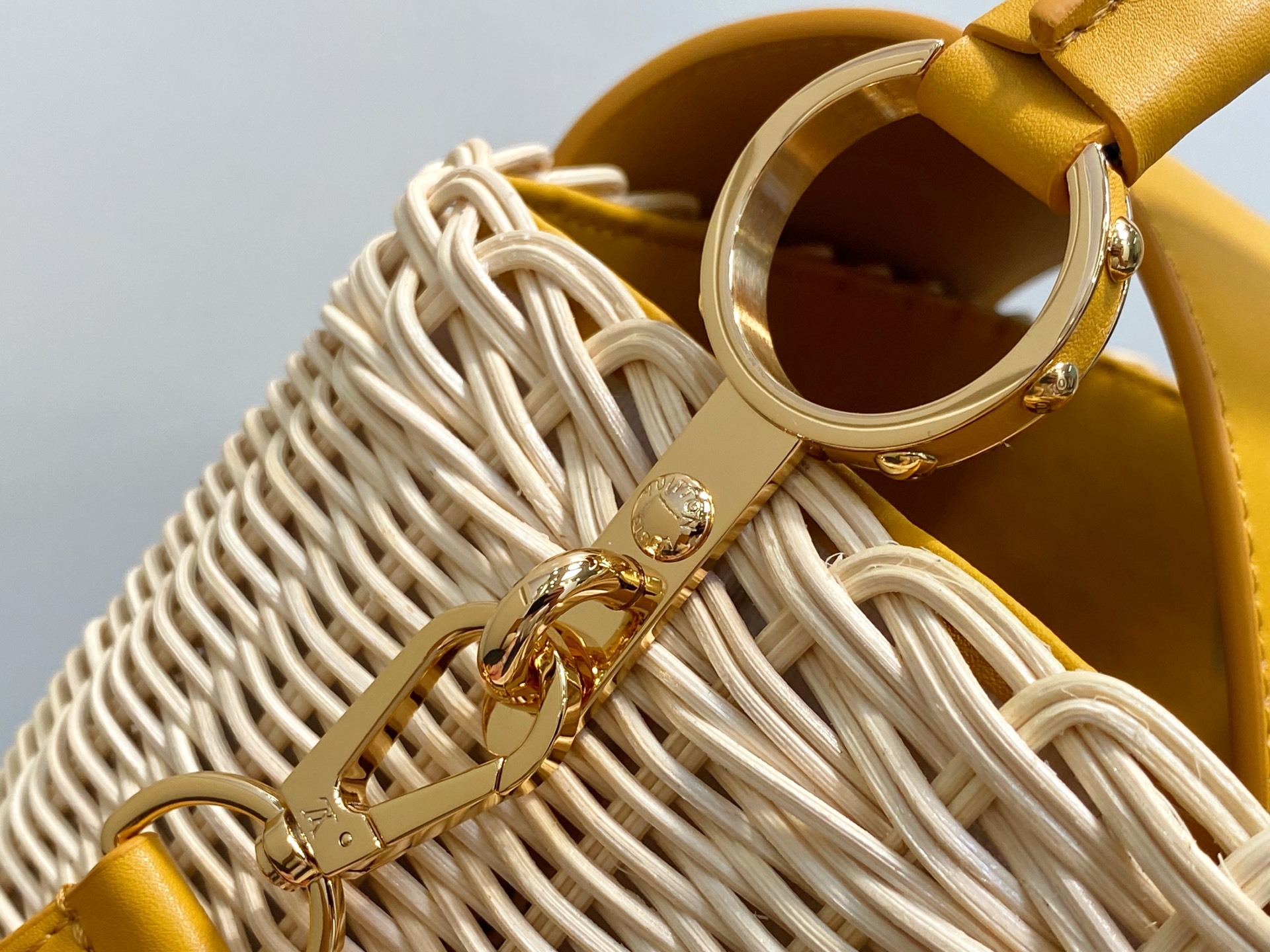 【顶级原单】M11617黄色编织 全皮cap那英款 CAPUCINES BB 手袋 m11617 棕色