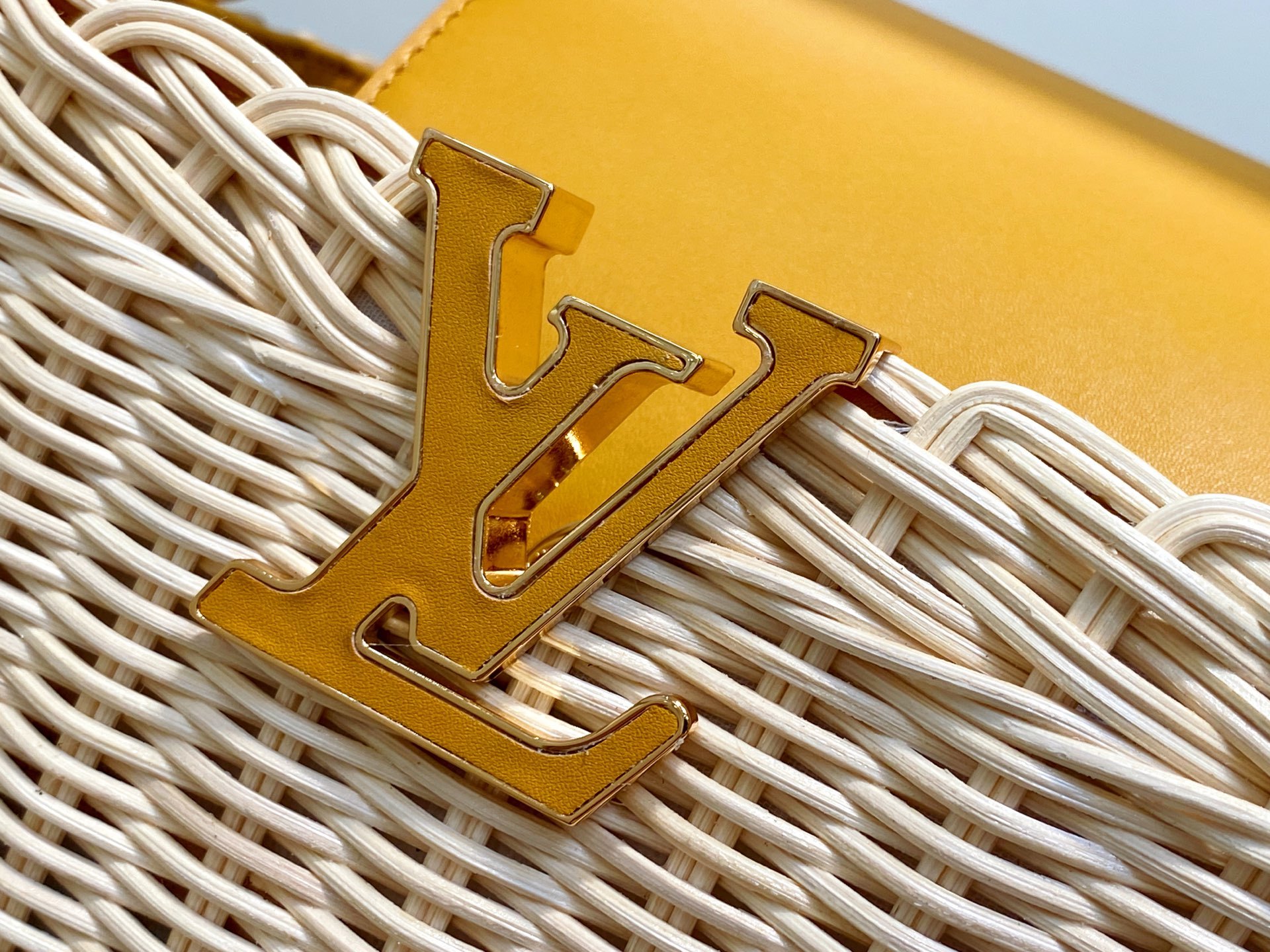 【顶级原单】M11617黄色编织 全皮cap那英款 CAPUCINES BB 手袋 m11617 棕色