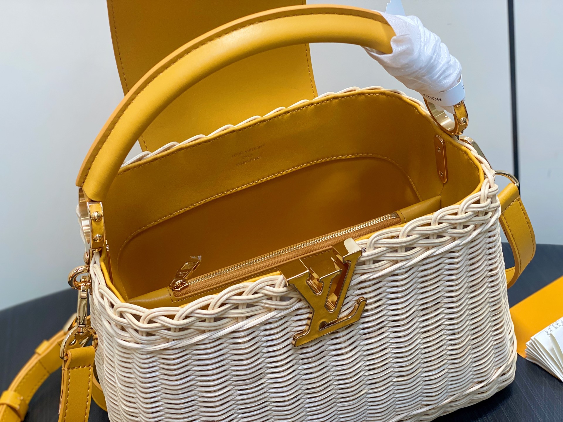 【顶级原单】M11617黄色编织 全皮cap那英款 CAPUCINES BB 手袋 m11617 棕色