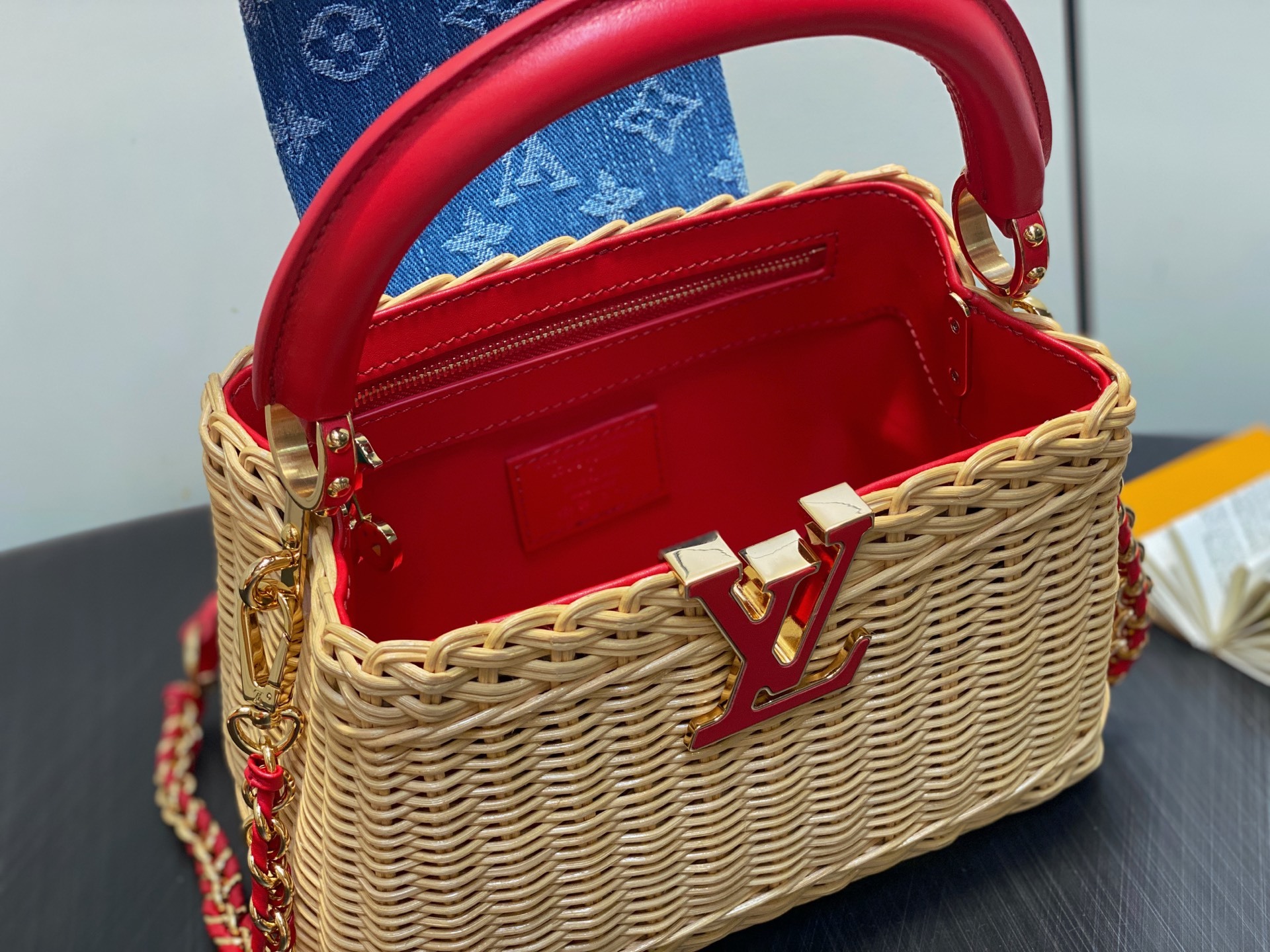 【顶级原单】M14295蓝色丹宁牛仔 刺绣樱桃cap那英款 Capucines 迷你手袋邂逅路易威登 x