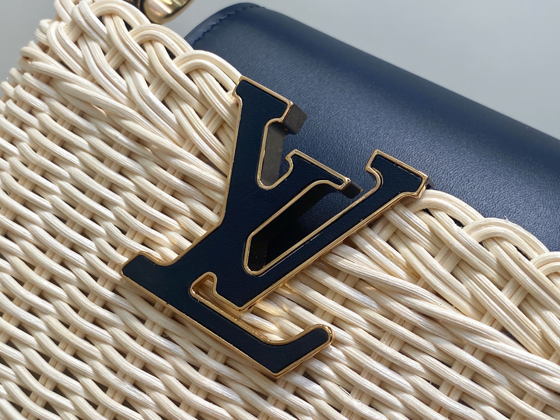 【顶级原单】M14366深色/编织 全皮cap那英款 CAPUCINES BB 手袋 M14366深蓝