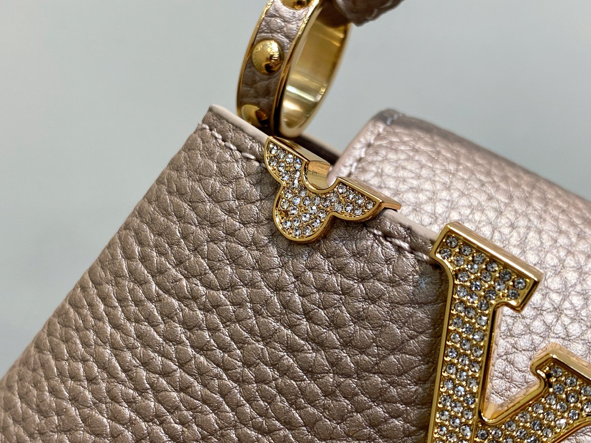 【顶级原单】M48865珠光拼金钻花冠 全皮cap那英款 超迷你 Capucines nano手袋 法国