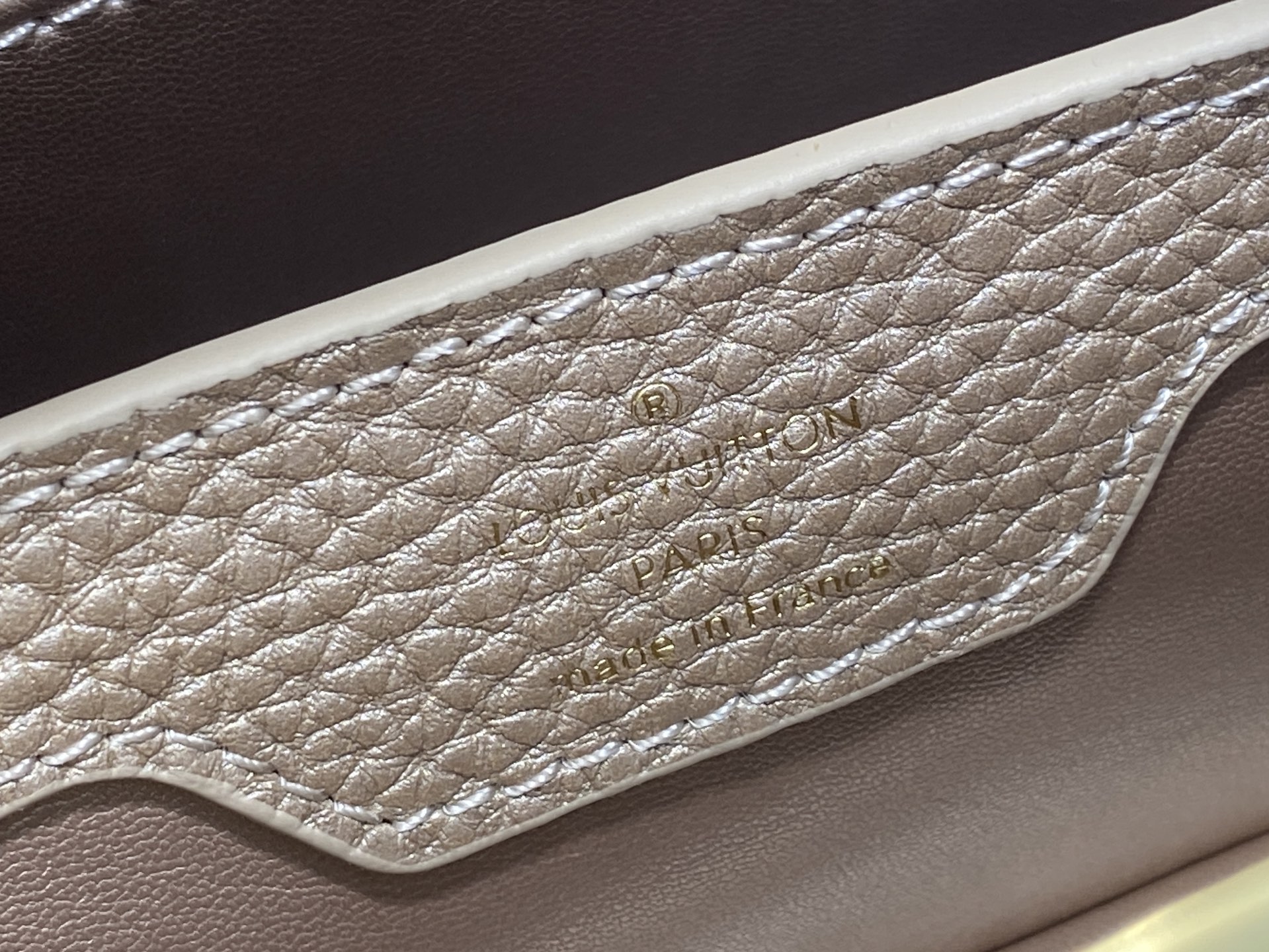 【顶级原单】M48865 珠光拼金钻花冠 全皮cap那英款 Capucines 迷你手袋 法国进口小牛皮