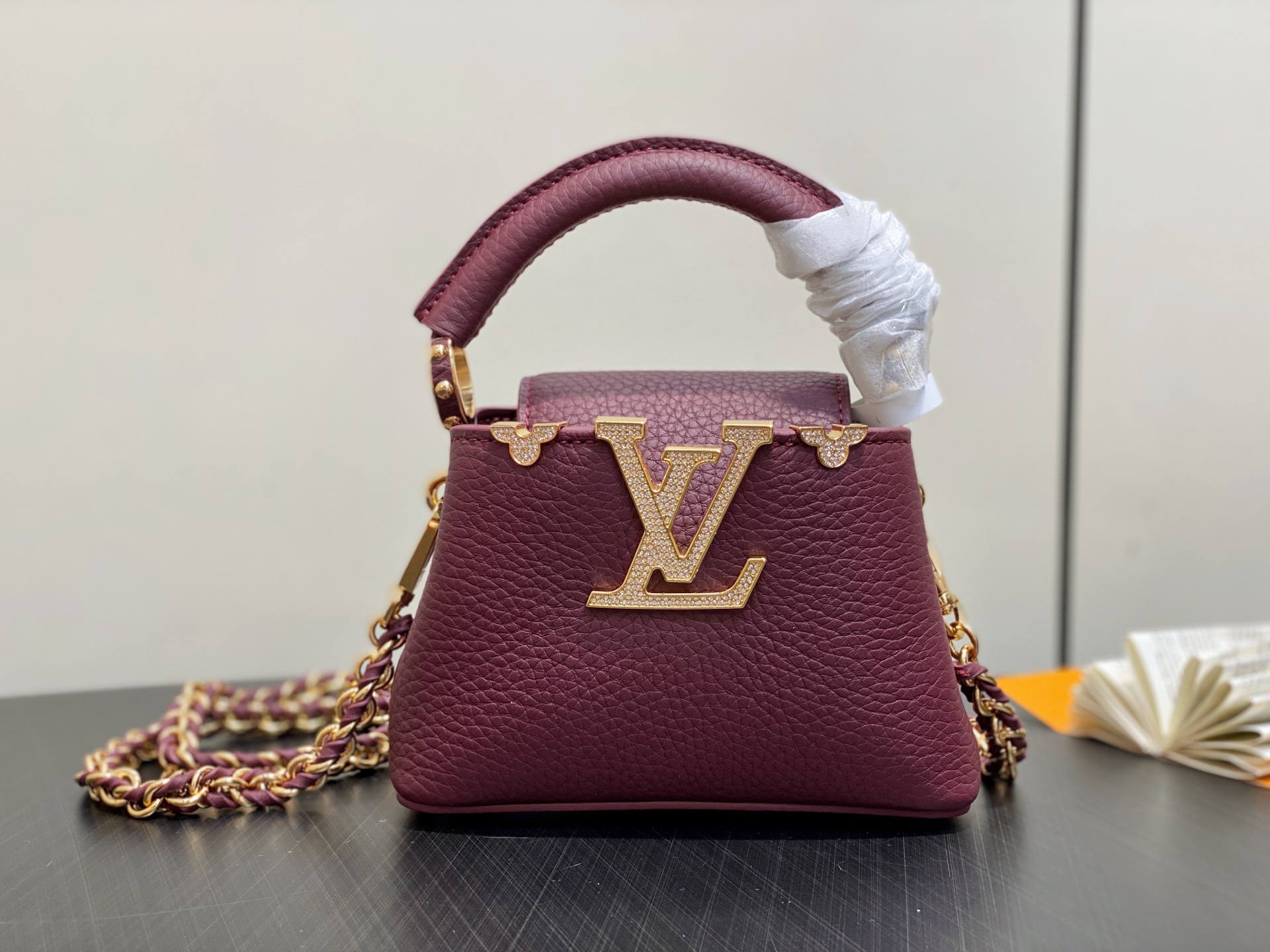 【顶级原单】M48865酒红拼金钻花冠 全皮cap那英款 超迷你 Capucines nano手袋 法国