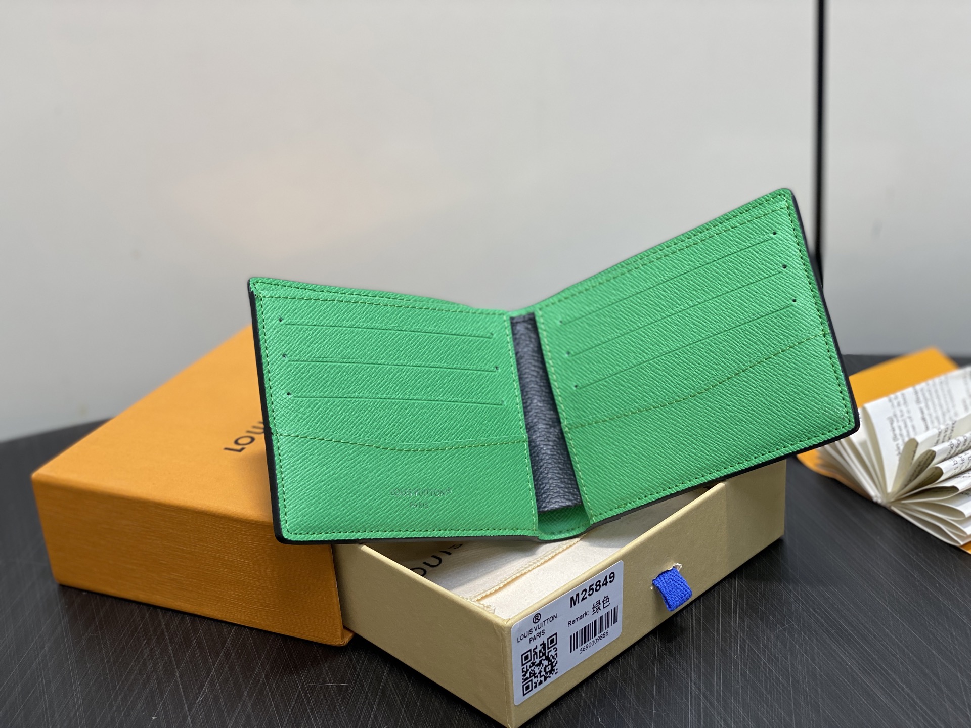 【顶级原单】M25849黑花/绿色 短款西装夹钱包 MULTIPLE 钱夹 新款男士短夹 本款 Mult