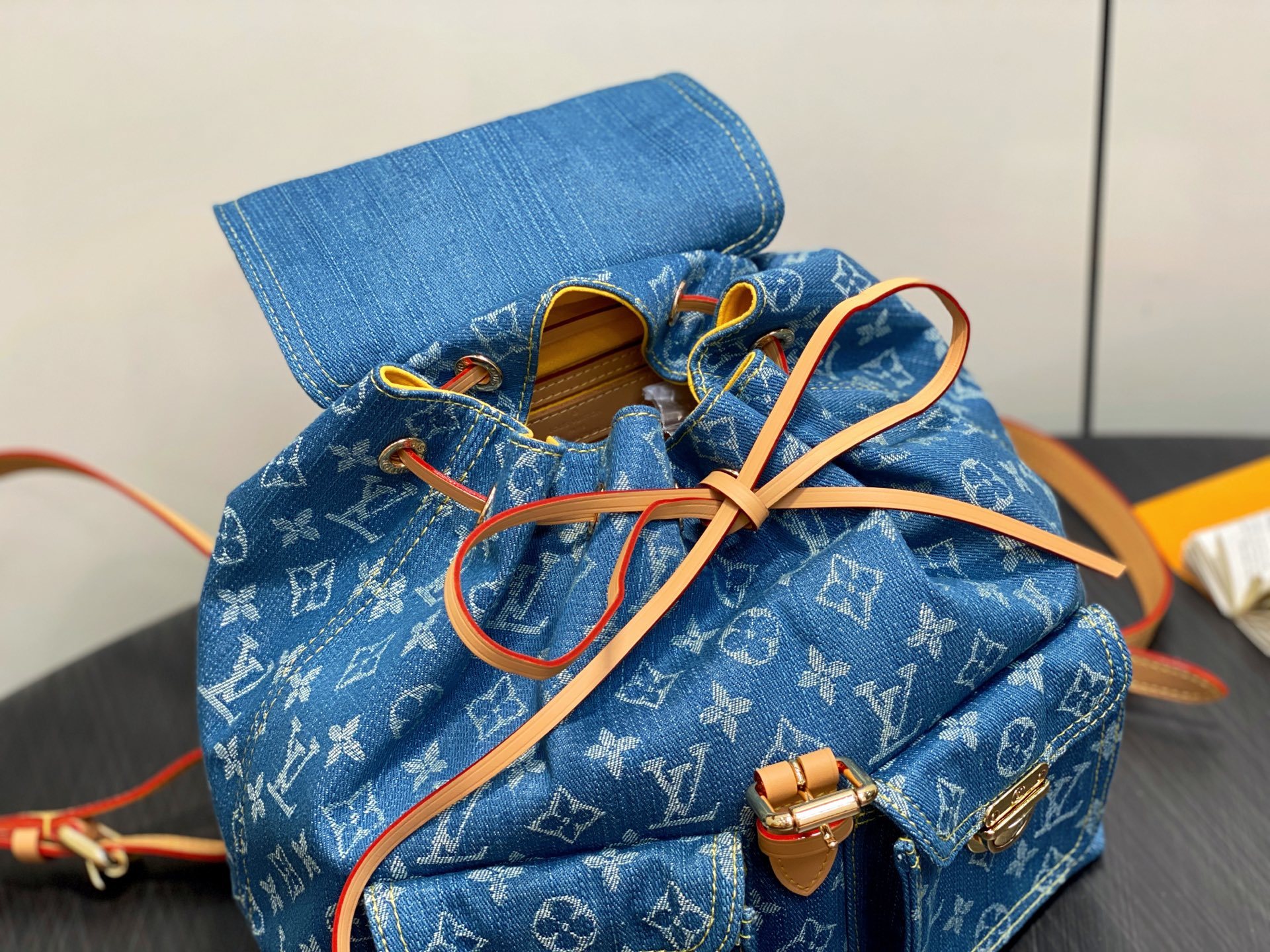 【顶级原单】M95056蓝色 丹宁牛仔布双肩包 Lv Vintage 双肩包 M95240玫粉色 中古绝