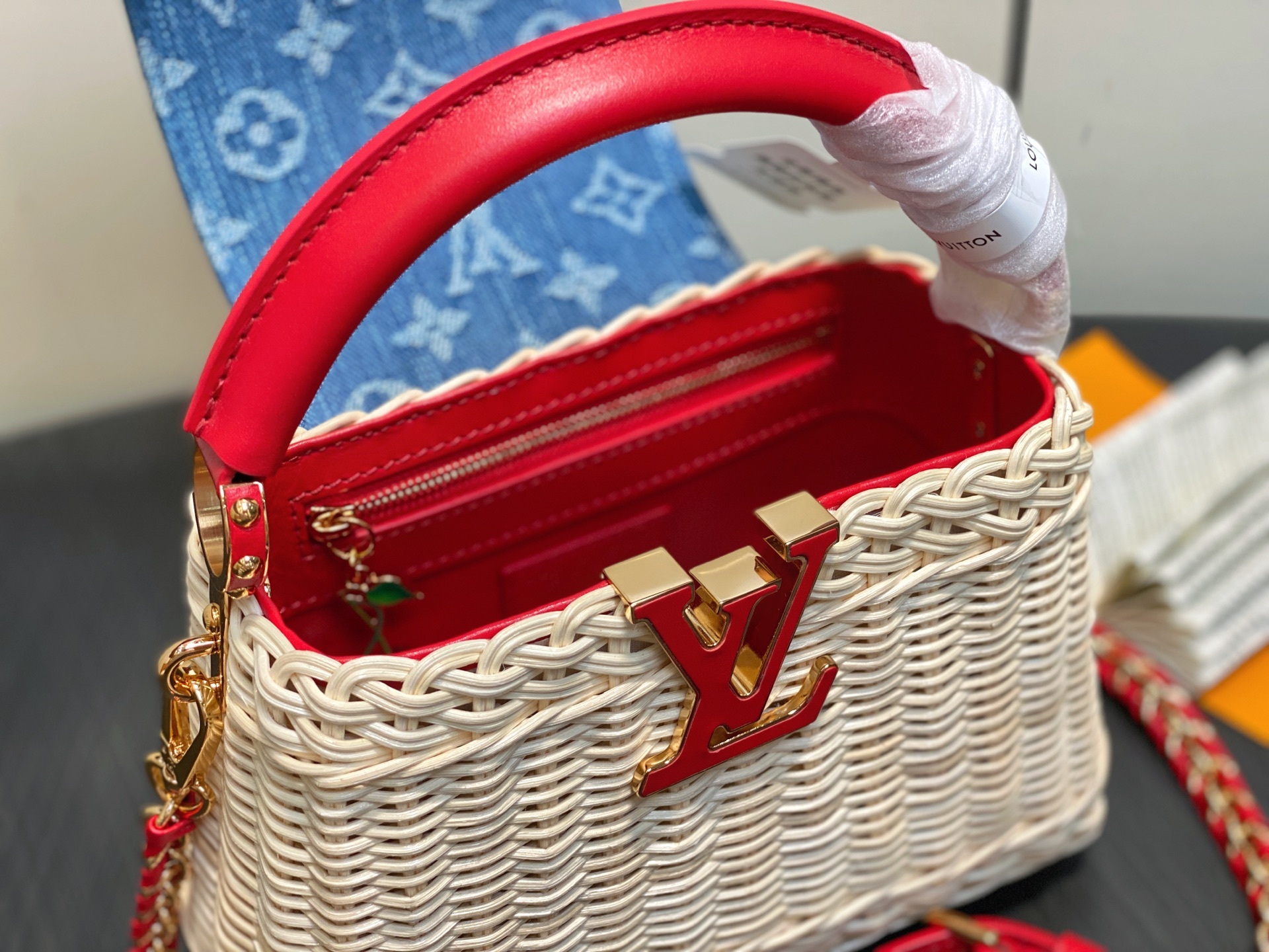 【顶级原单】M14295牛仔樱桃 编织cap那英款 LV x TM CAPUCINES 迷你手袋 本款