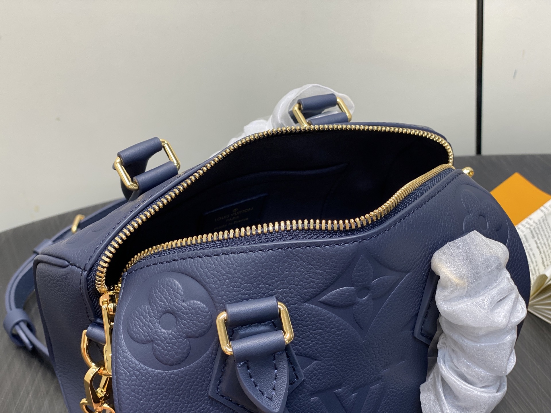 【顶级原单】M14200深蓝 M58953全皮压花speedy枕头包 SPEEDY BANDOULIÈR