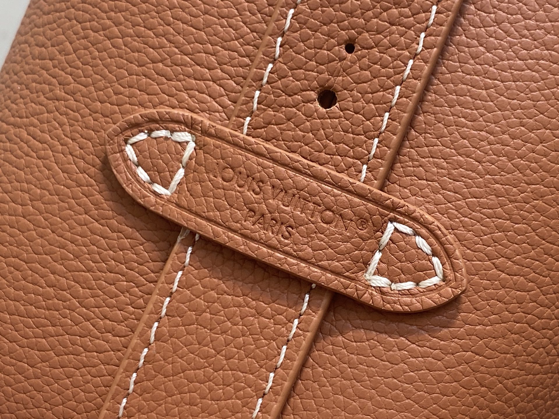 【顶级原单】M14416棕色 全皮水桶包 LOW KEY ALL IN BB 手袋 m25543 黑色