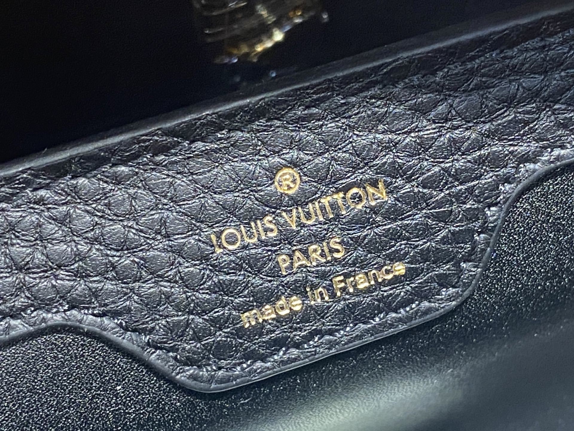 【顶级原单】M48865黑色拼金钻花冠款 全皮cap那英款 Capucines BB手袋 法国进口小牛皮