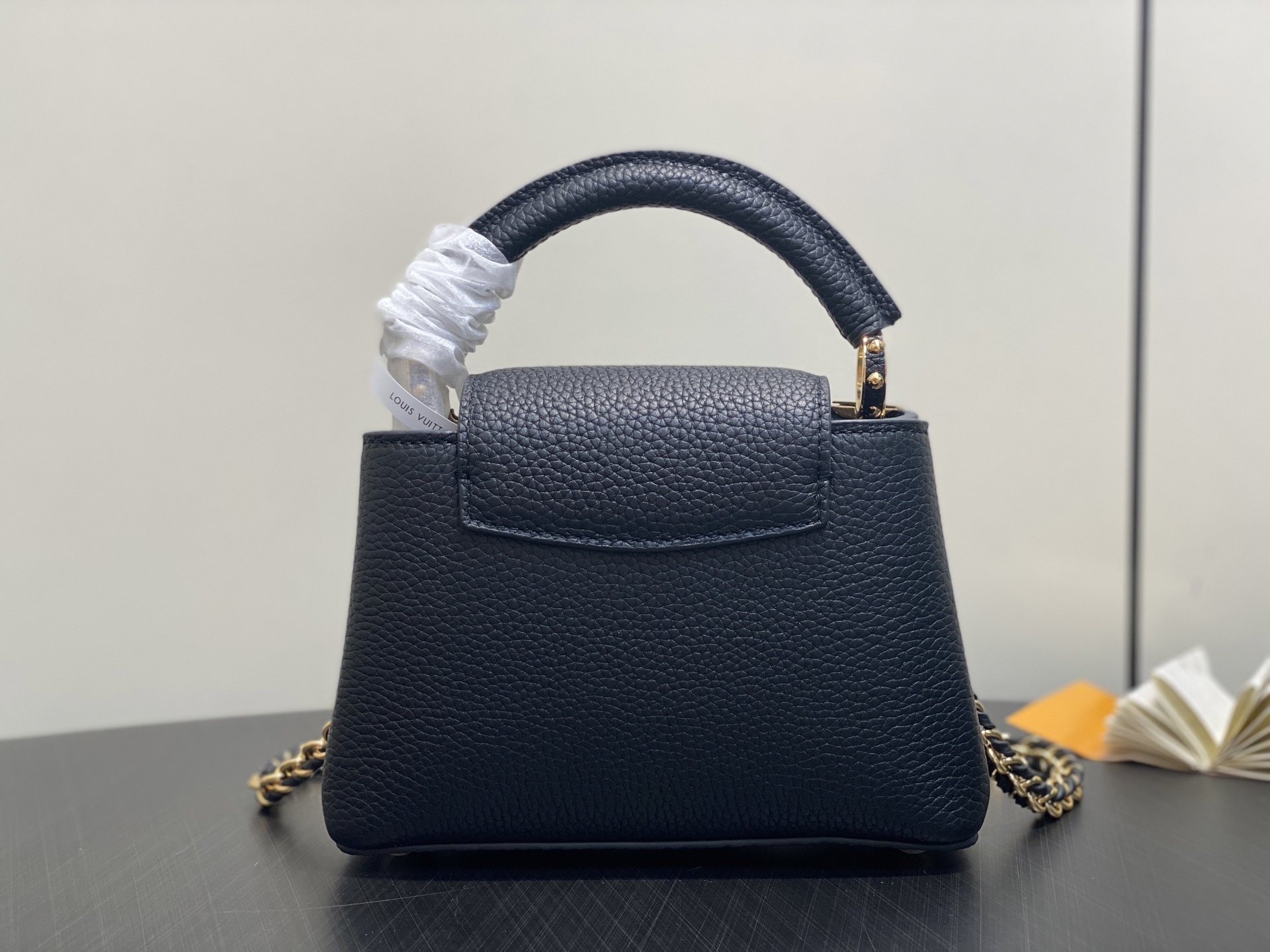 【顶级原单】M48865黑色拼金钻花冠 全皮cap那英款 Capucines 迷你手袋 法国进口小牛皮,