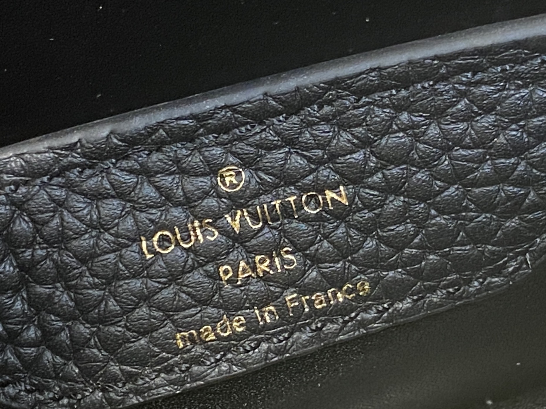 【顶级原单】M48865黑色拼金钻花冠 全皮cap那英款 超迷你 Capucines nano手袋 法国