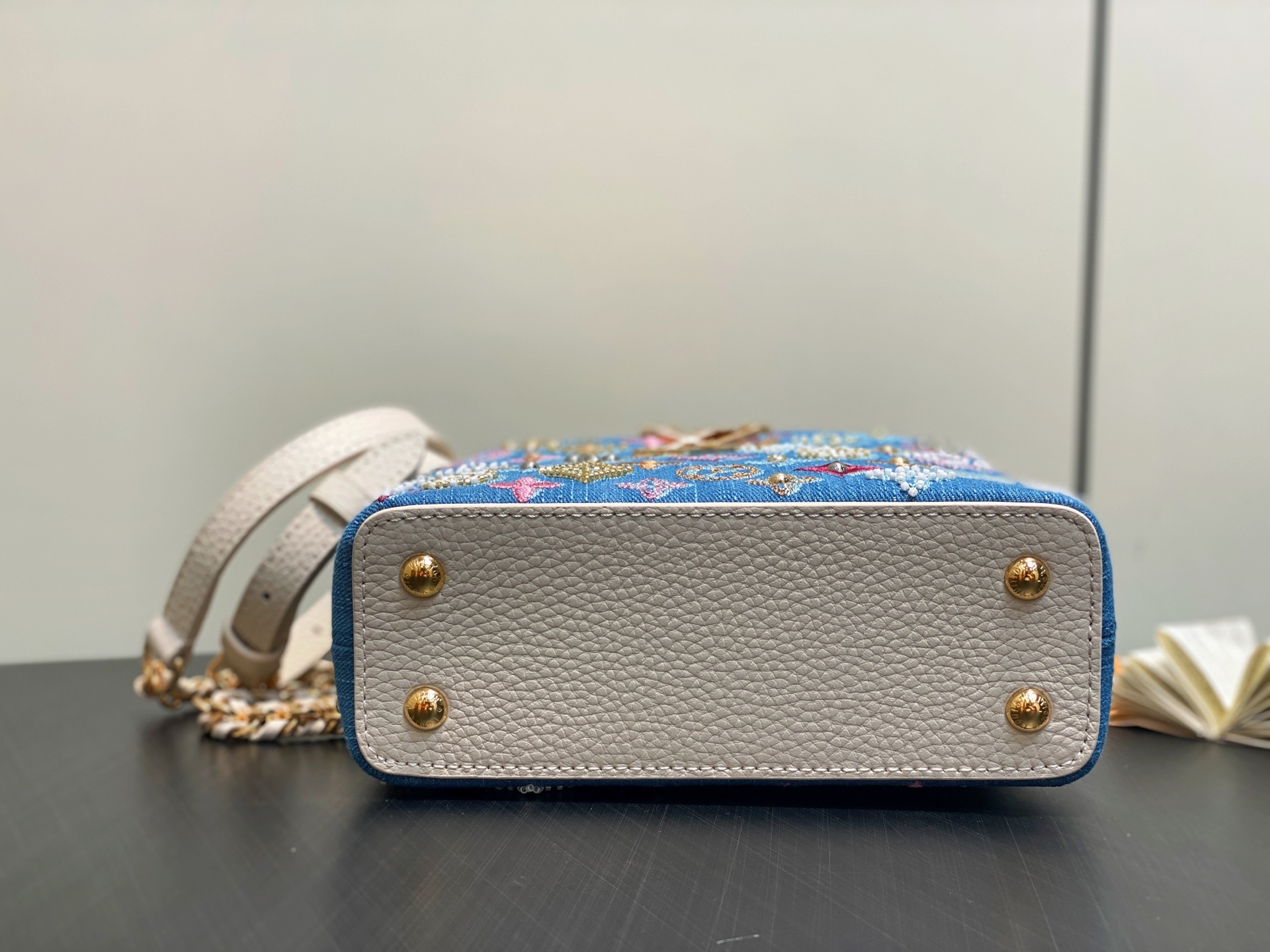 【顶级原单】M12947蓝色牛仔 全皮cap那英款 Capucines 迷你手袋 本款 Capucine