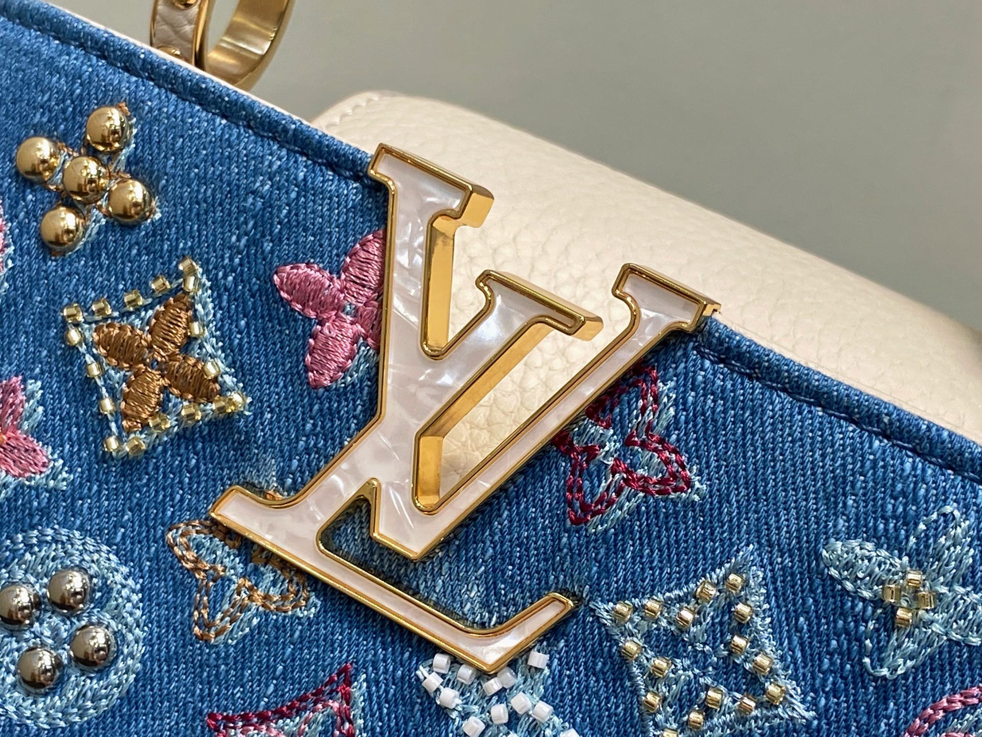 【顶级原单】M12947蓝色牛仔 全皮cap那英款 Capucines 迷你手袋 本款 Capucine