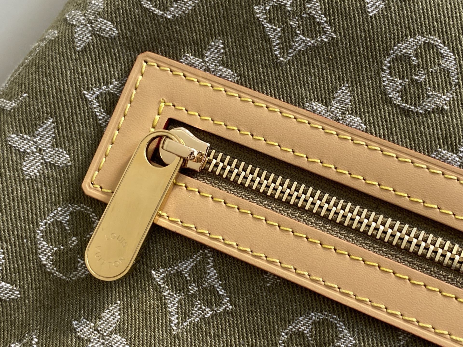 【顶级原单】M95211草绿色 大号丹宁牛仔布中古包 VINTAGE 手袋 M95210玫粉色 M950