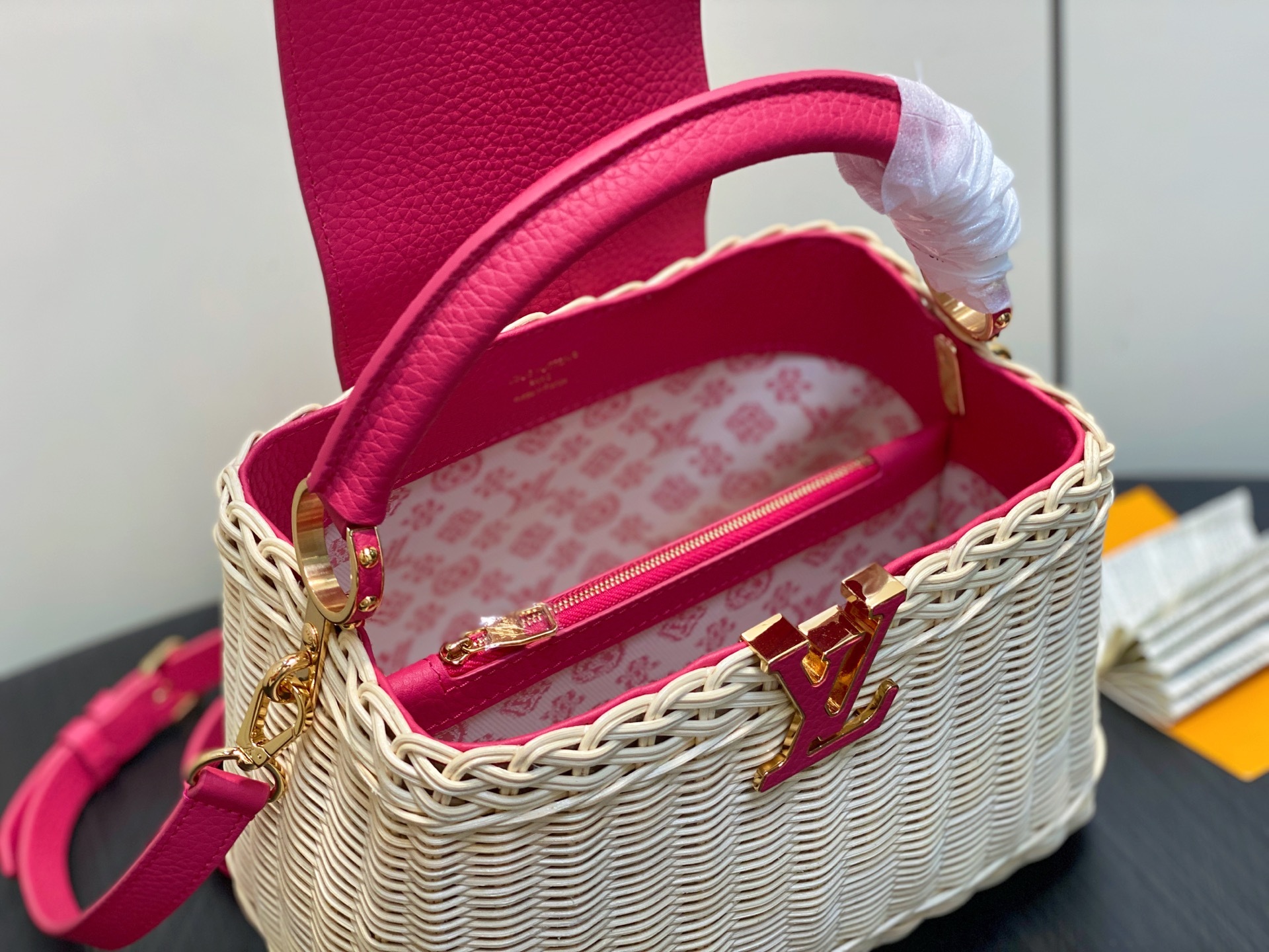 【顶级原单】M26005玫红编织 全皮cap那英款 CAPUCINES BB 手袋 m11617 棕色