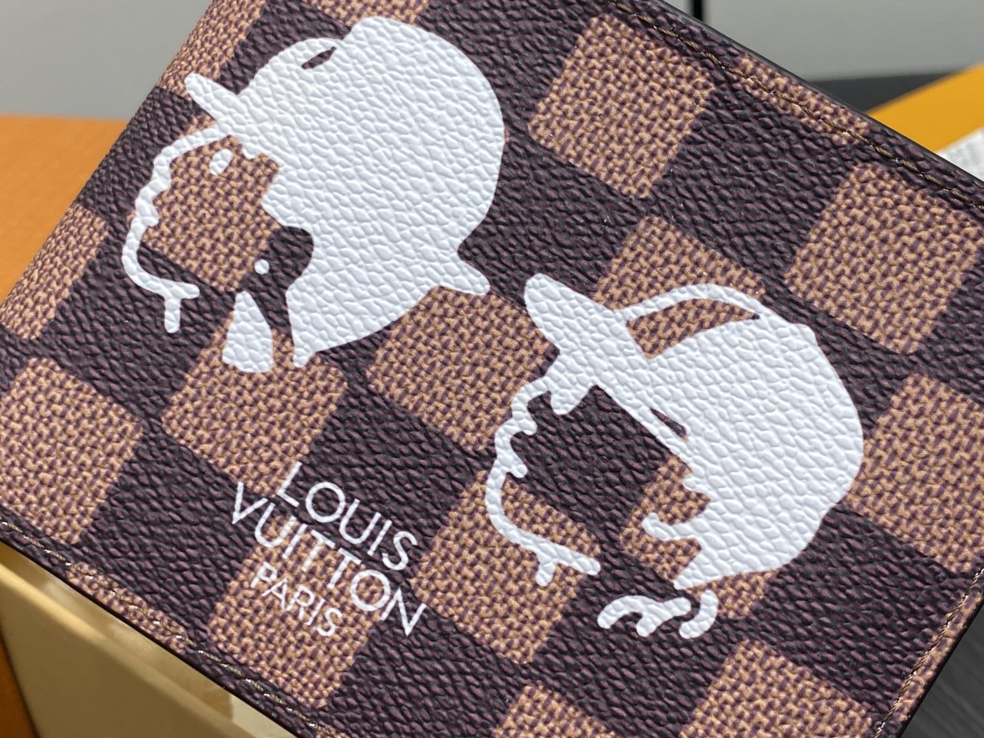 【顶级原单】N40777啡格 Lv nigo 联名款 头像丝印短款西装夹钱包 当季新款 MULTIPLE