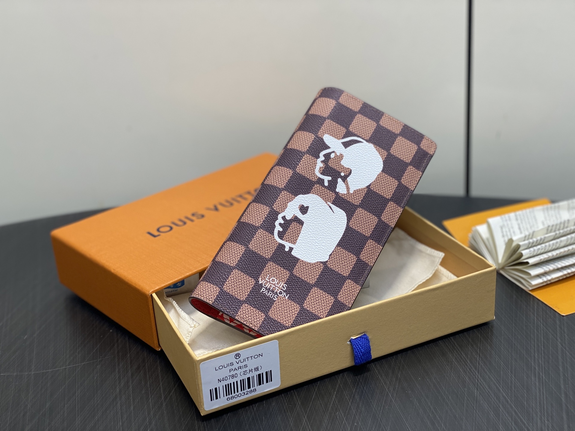 【顶级原单】N40780啡格 Lv nigo联名 头像丝印长款西装夹钱包 当季新款 BRAZZA 钱夹