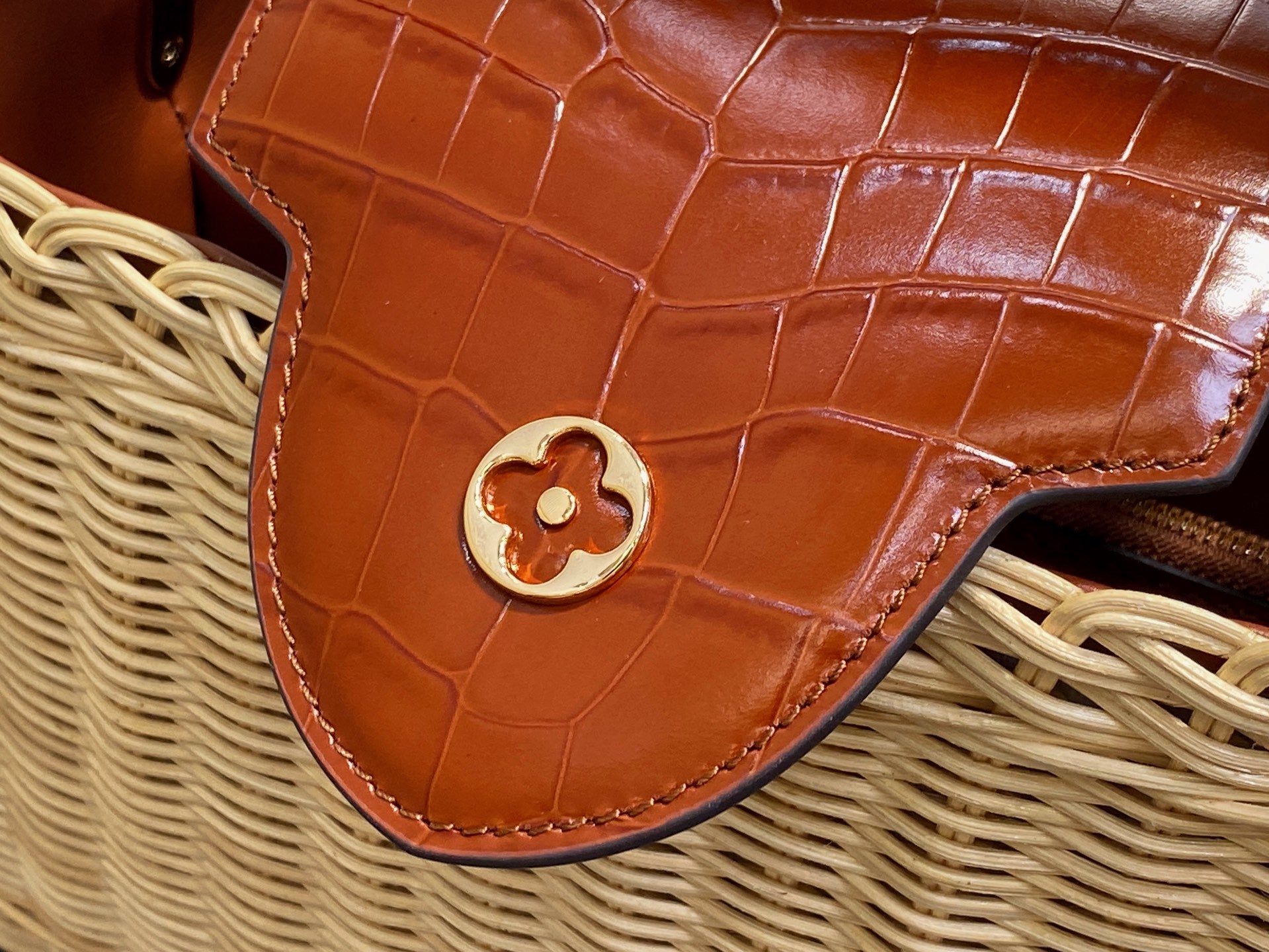 【顶级原单】M88126棕色鳄鱼纹 编织cap那英款 CAPUCINES BB 手袋 编织/ 牛皮压鳄鱼