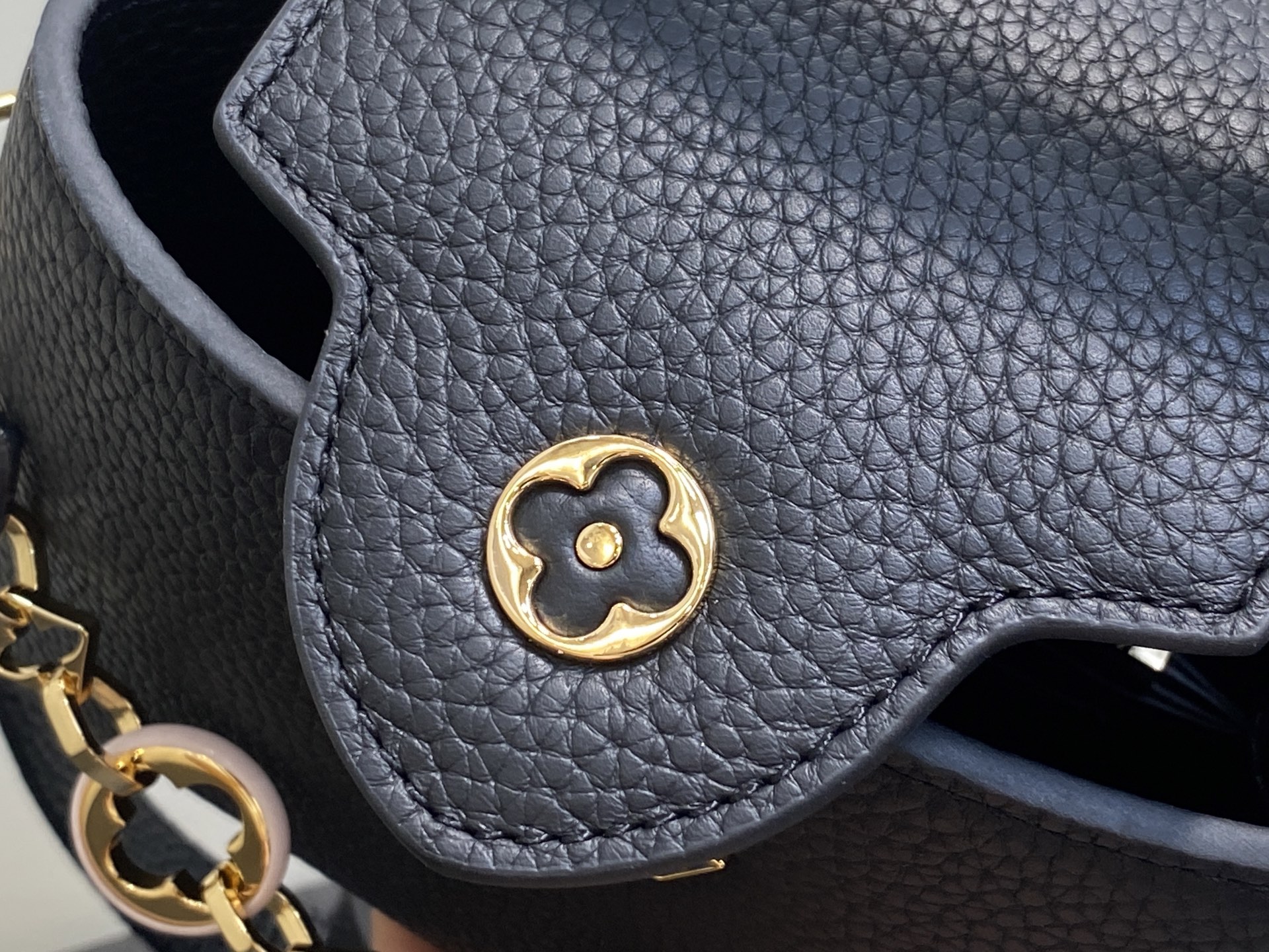 【顶级原单】M14970黑色 链条全皮cap那英款 CAPUCINES 迷你手袋 Capucines 系