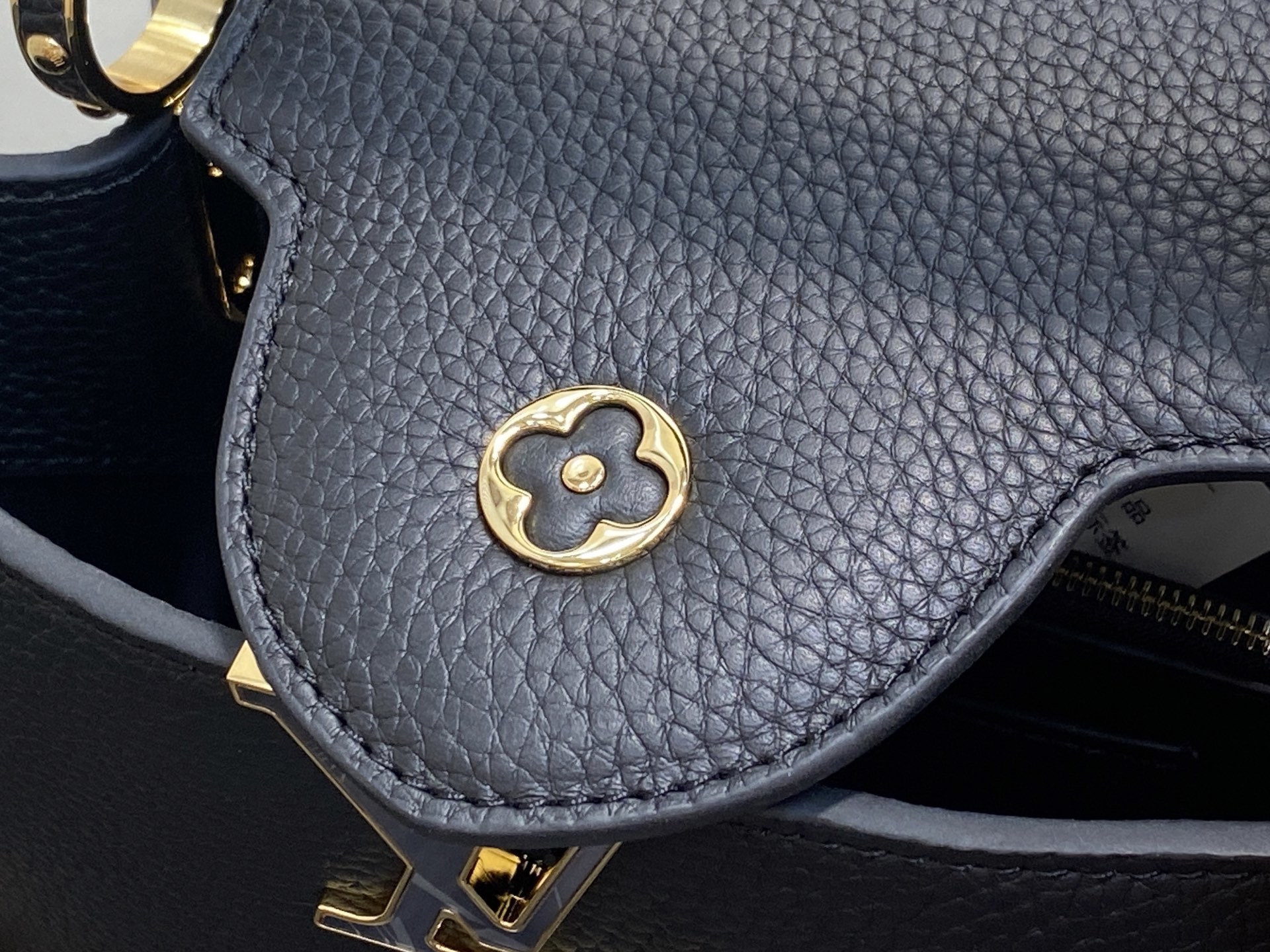 【顶级原单】M14970黑色 链条全皮cap那英款 CAPUCINES BB手袋 Capucines 系