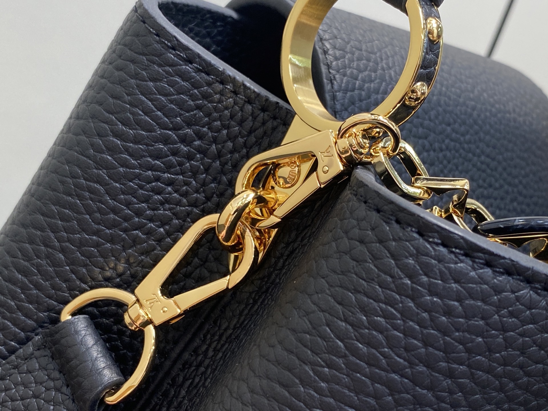 【顶级原单】M14970黑色 链条全皮cap那英款 CAPUCINES BB手袋 Capucines 系